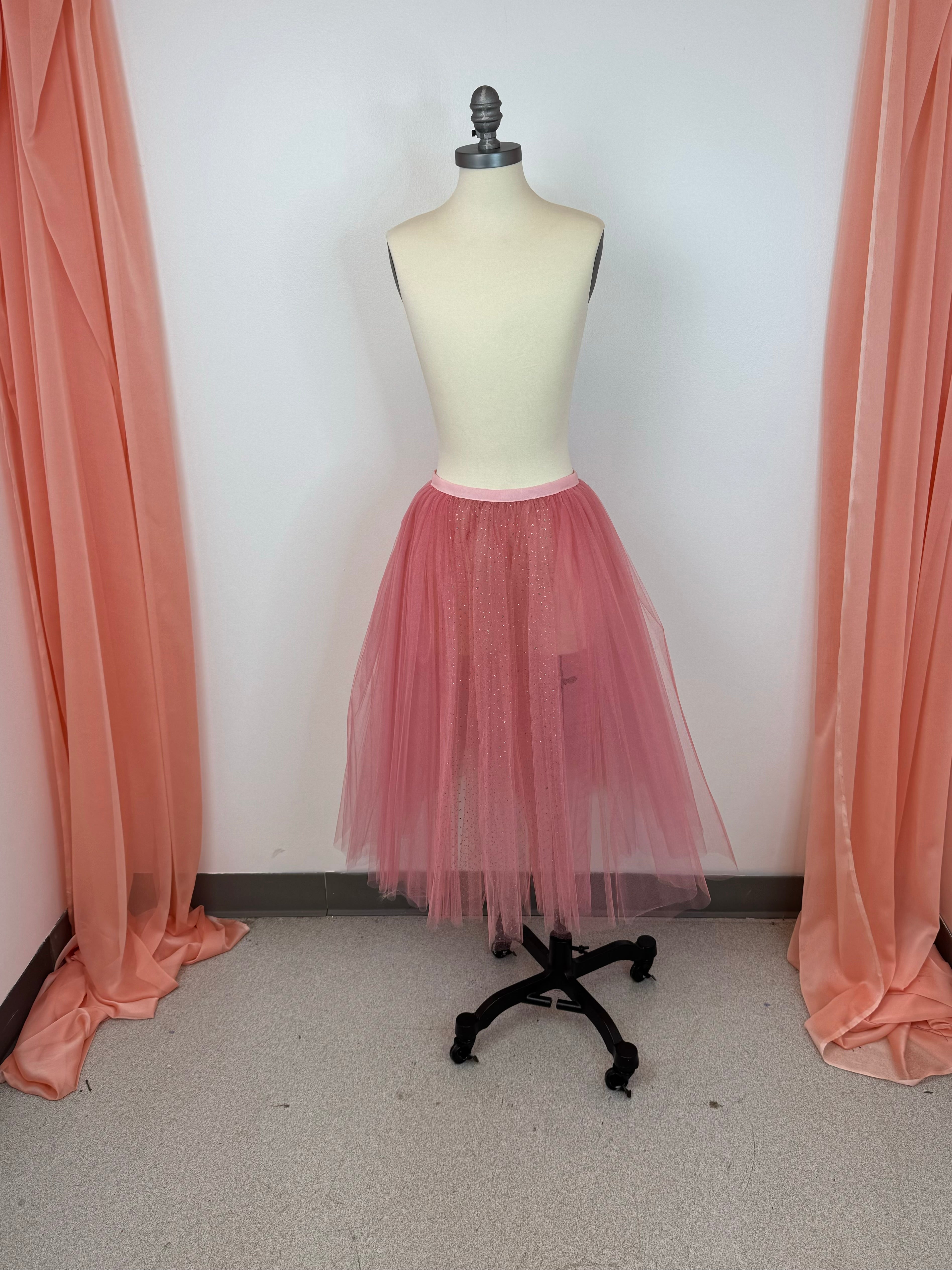 Elegant Ready-to-Wear Tulle Overskirt in Dusty Rose with Sparkle - Perfect for Weddings, Prom, and Special Occasions