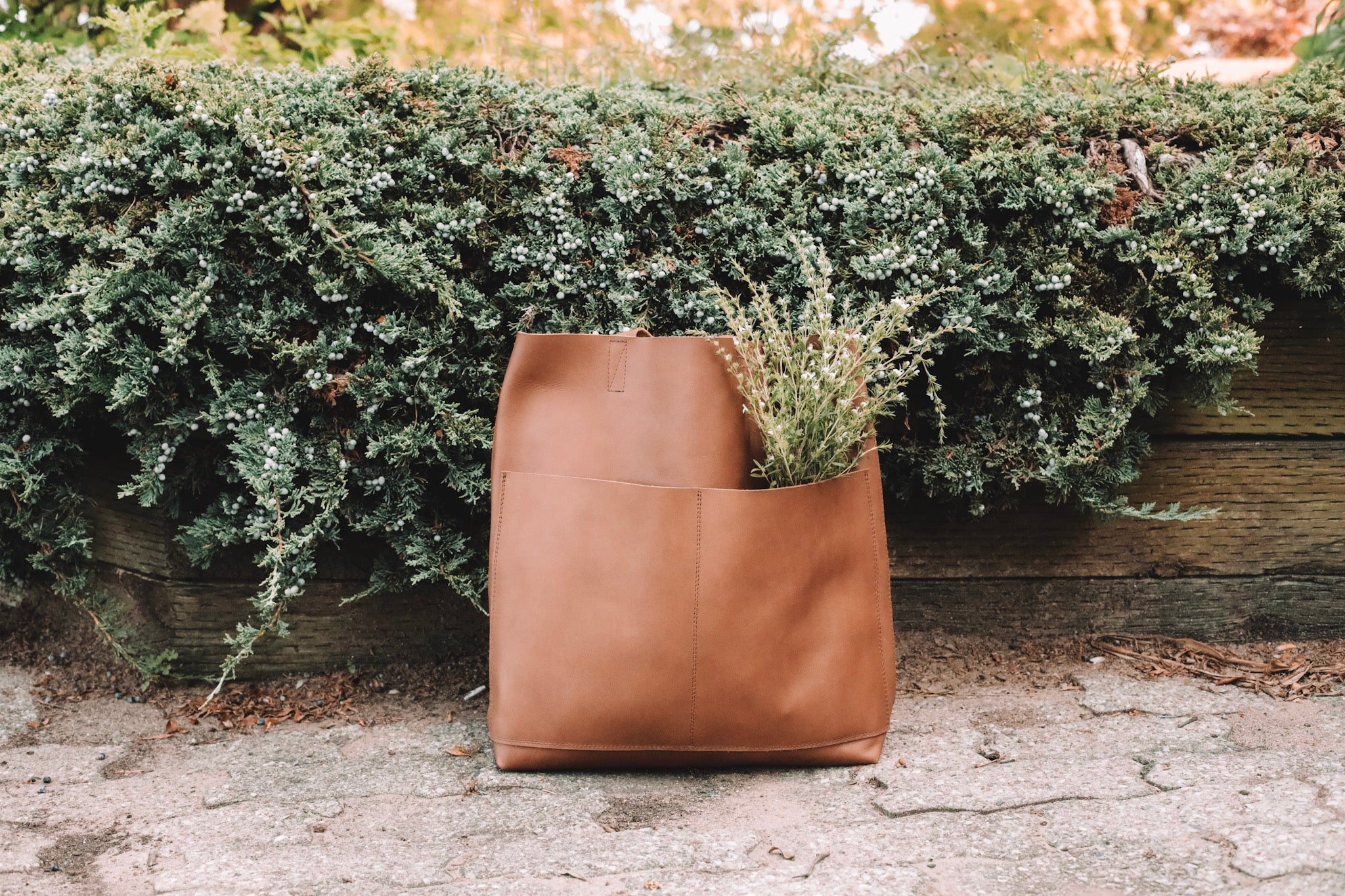 Classic Brown Leather Tote Bag for Women - Stylish & Durable Handbag for Work, Travel & Everyday Use