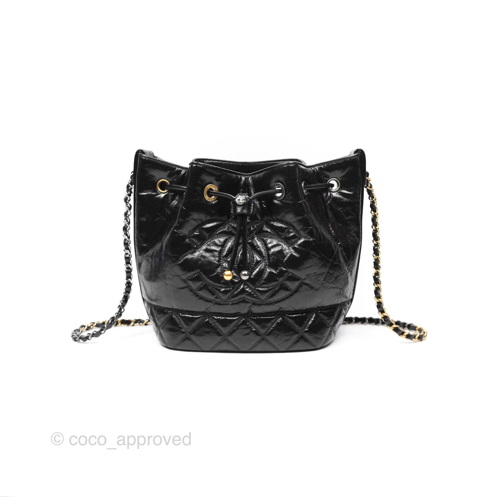 Chanel CC Drawstring Bucket Bag in Black Shiny Aged Calfskin Leather - Luxury Crossbody Purse for Women, Perfect for Date Night & Travel Accessories