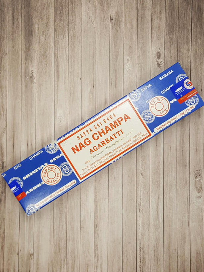 Satya Incense Sticks 40g - Premium Nag Champa & Sandalwood Aromatherapy for Meditation, Yoga & Relaxation - Perfect for Home, Office & Spiritual Spaces