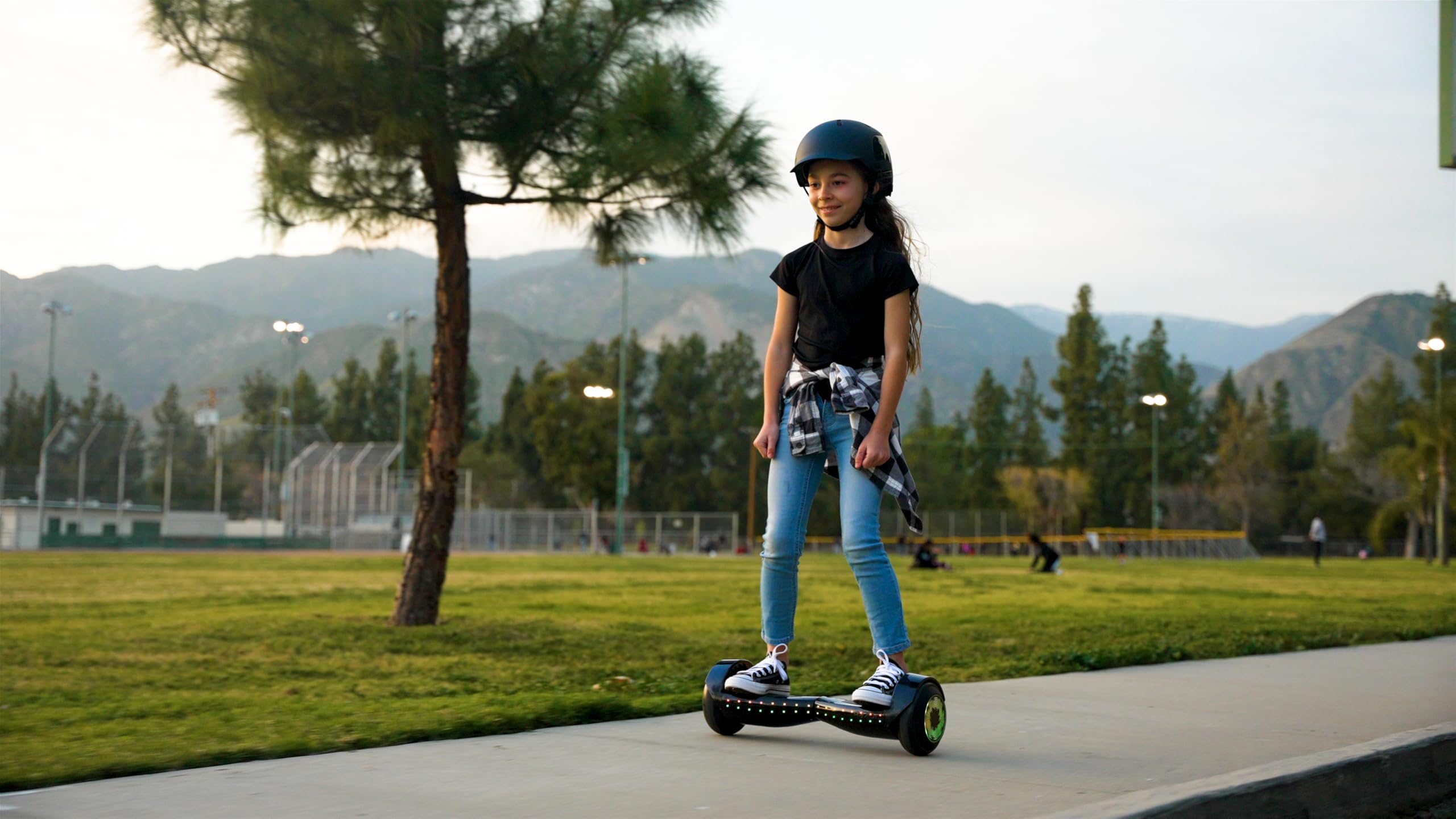 Sonic Glow Hovertrax Hoverboard - Bluetooth Speaker, LED Lights Sync to Music, 8 MPH, UL2272 Certified Self-Balancing Scooter for Kids & Teens - Perfect for Commuting, Fun Rides & Outdoor Adventures