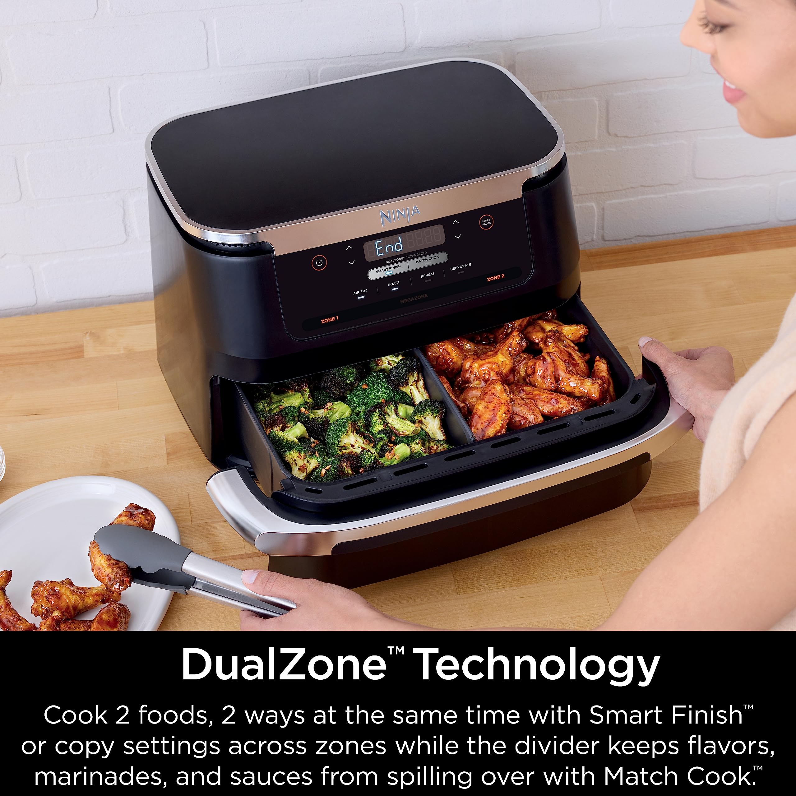 Ninja DZ071 Foodi 6-in-1 DualZone Air Fryer - 7QT Large Capacity, Smart Finish Technology - Air Fry, Bake, Roast - Perfect for Family Dinners, Meal Prep & Healthy Cooking (Renewed, Black)