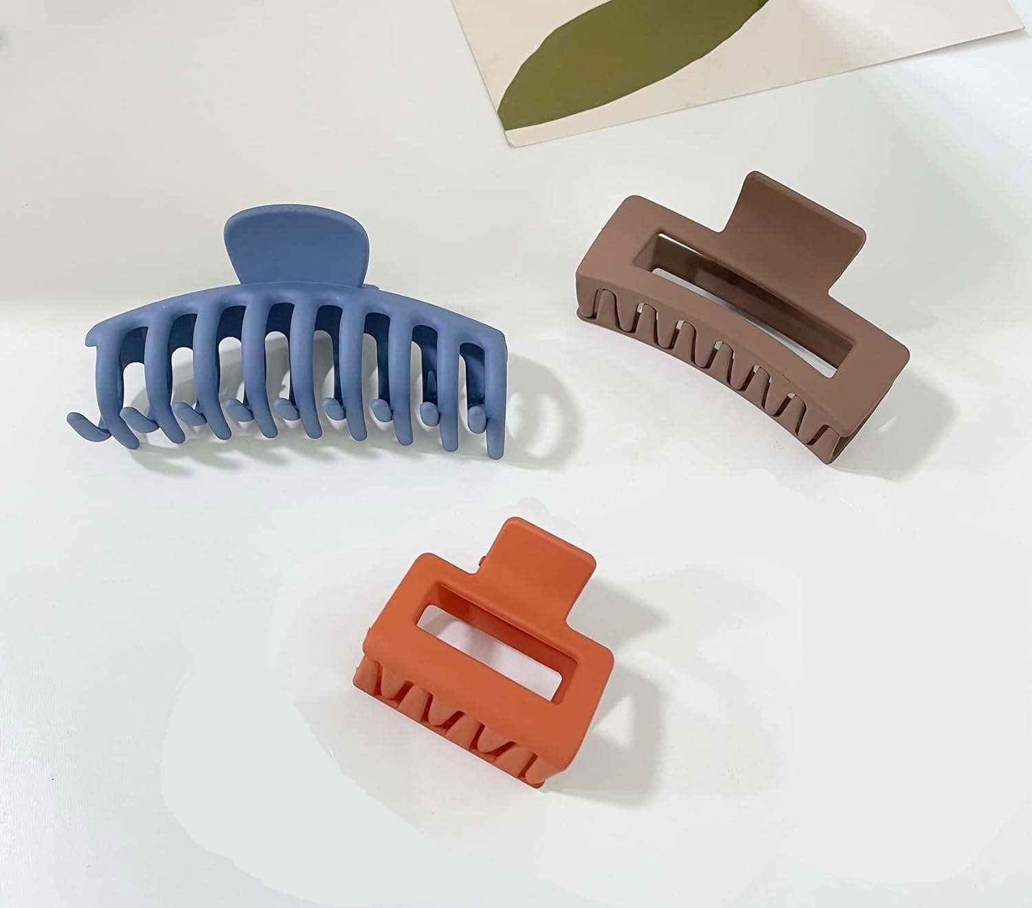 EPARTY Non-Slip Large Claw Hair Clips for Women - Strong Hold 90s Style Hair Clips for Thin and Thick Hair - Perfect for Updos, Ponytails, and Everyday Hairstyles