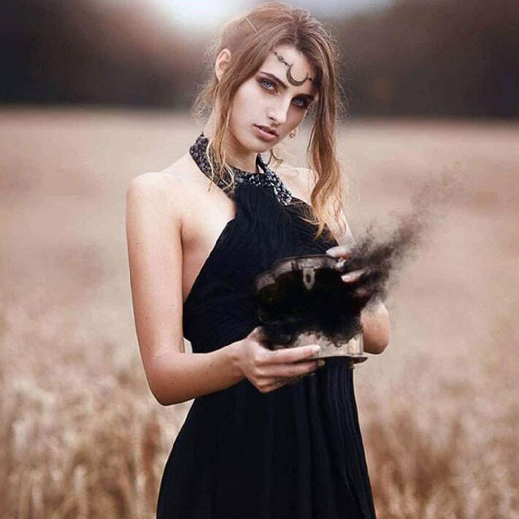 Crystal Moon Hair Chain - Elegant Festival Head Jewelry for Women, Black Drop Crystal Headpiece - Perfect for Parties, Weddings & Boho Fashion Accessories