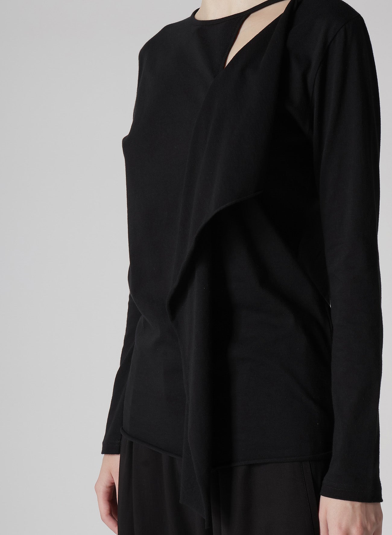 Stylish Drape Design Long Sleeve T-Shirt for Women - Comfortable & Fashionable Casual Wear for Everyday Outfits, Work, and Date Nights