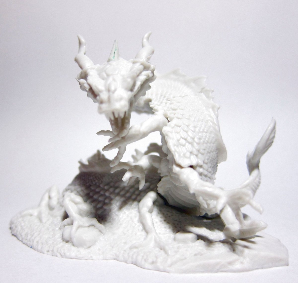 ThinkandPlay 28mm Dark Heaven Bones Behir W3 Pack - Premium Miniature Game Figures for D&D, Pathfinder & Tabletop RPG Adventures