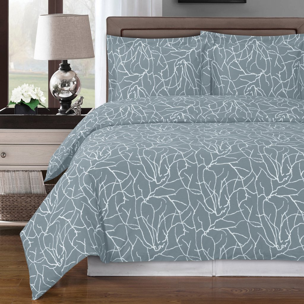 Luxury 8-Piece Full Size Bed in a Bag Set - Silky Soft Ema Gray & White Reversible Duvet Cover, 100% Egyptian Cotton Sheets, Down Alternative Comforter | Perfect for Master Bedroom, Guest Room & Dorm Decor