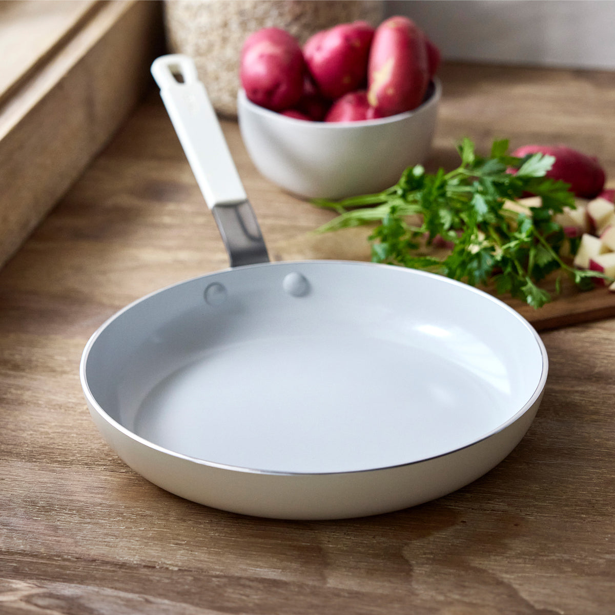 Bobby Flay by GreenPan Professional Ceramic Nonstick 10-Inch Frypan - Non-Toxic, PFOA-Free Cookware for Healthy Cooking | Perfect for Sautéing, Frying & Everyday Meals | Cream Color