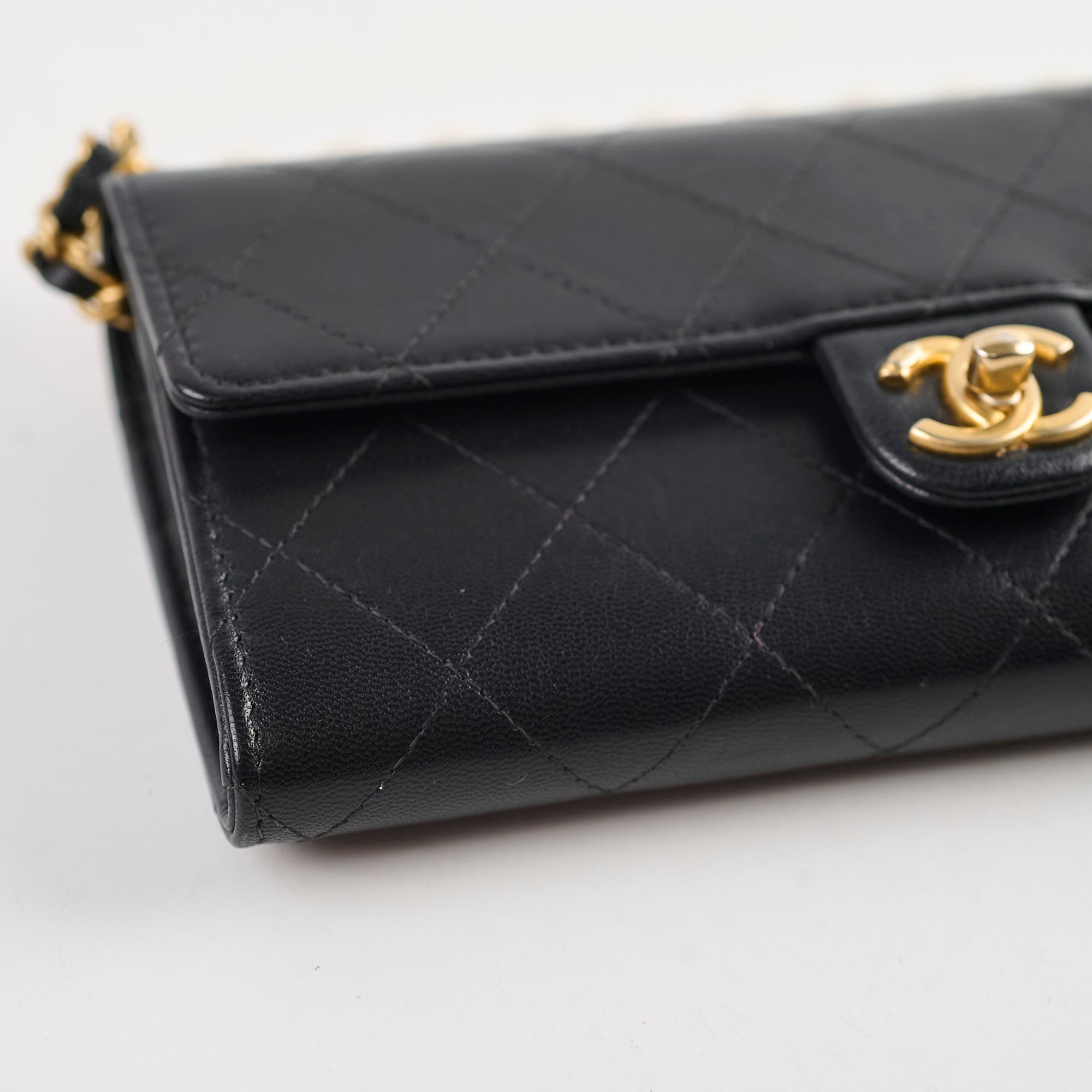 Chanel Black Pearl Wallet On Chain - Luxury Crossbody Bag for Women, Perfect for Evening Parties & Special Occasions