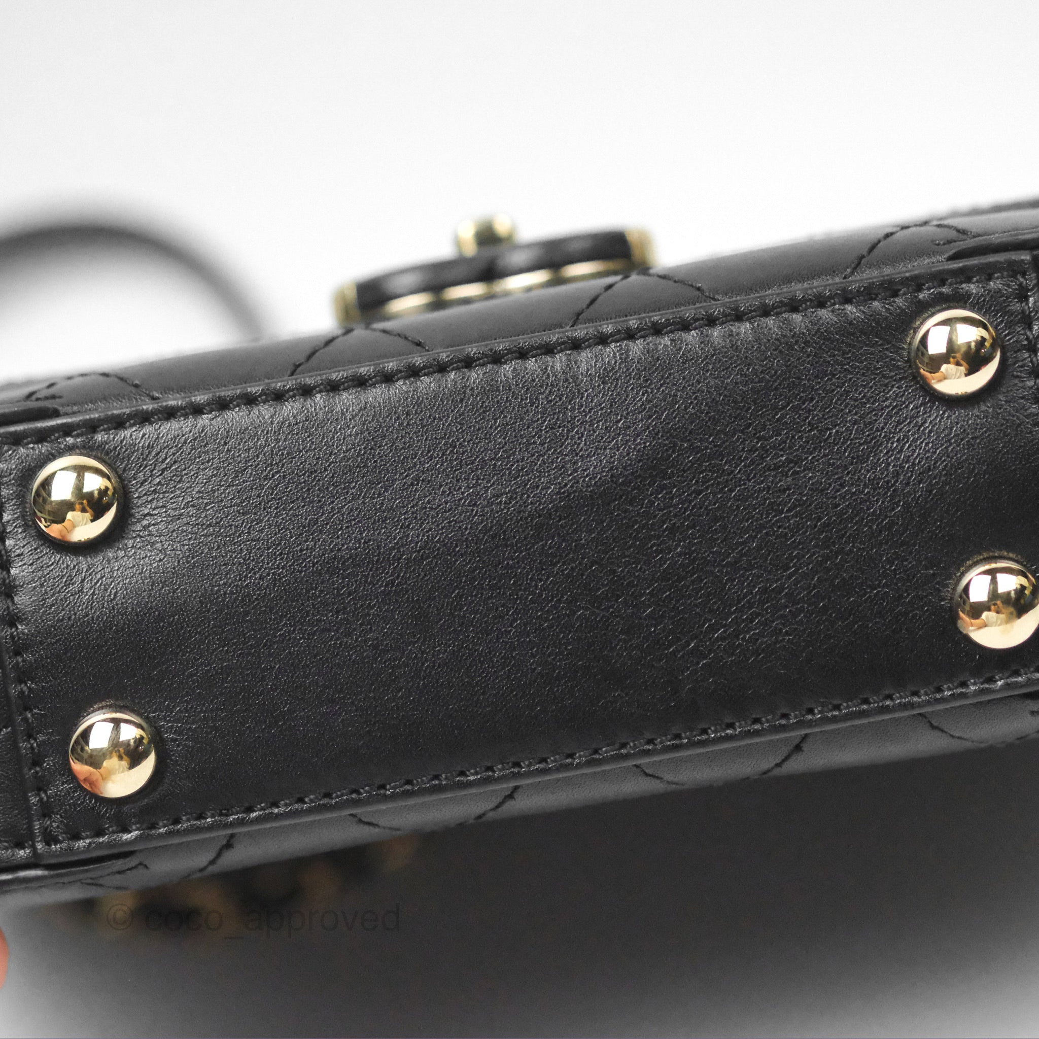 Authentic Chanel Small Flap Bag in Black Calfskin Leather - Perfect for Evening Events & Luxury Fashion Accessories