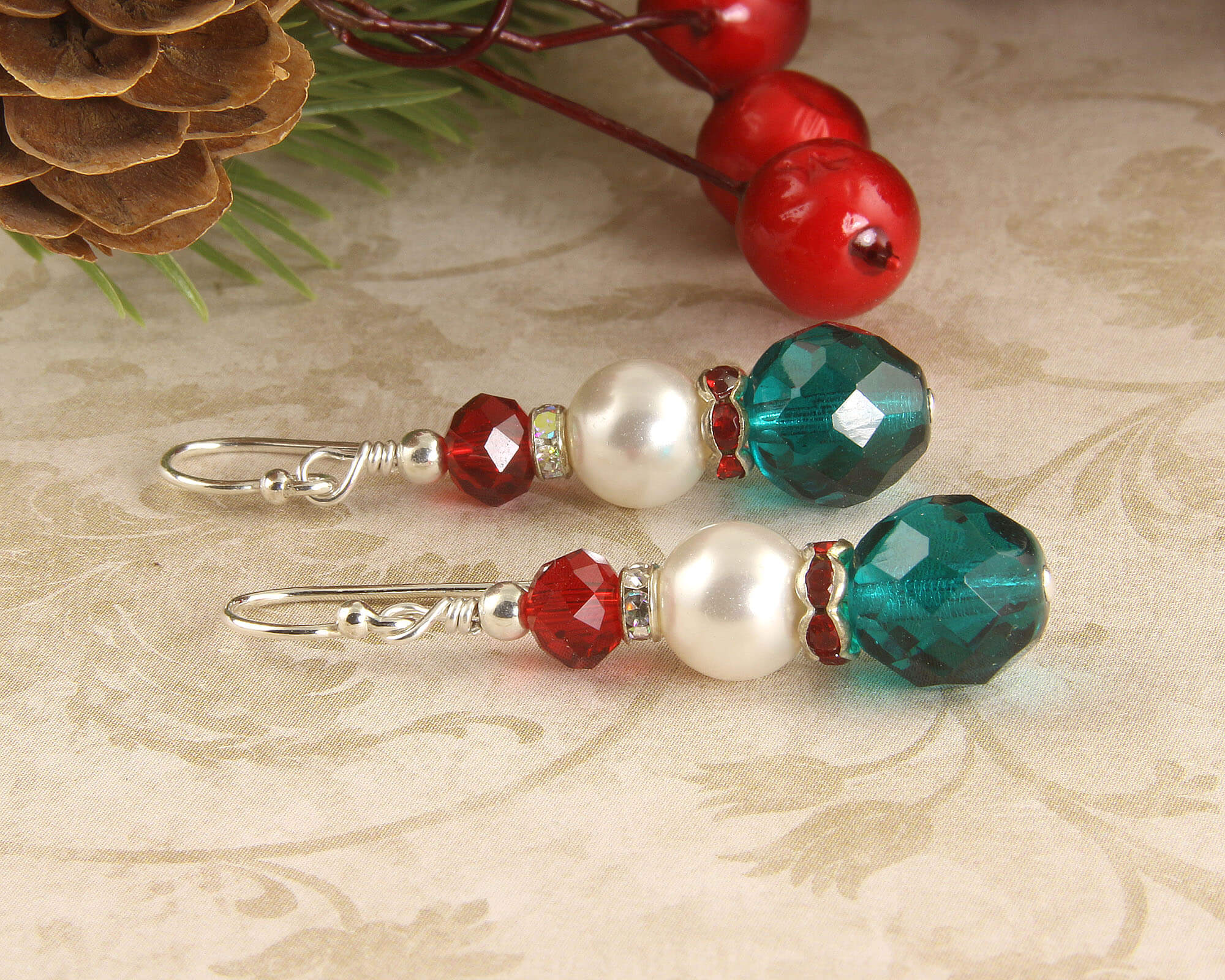 Festive Christmas Pearl Earrings for Women - Elegant Red & Green Holiday Jewelry Gift for Parties, Weddings & Special Occasions