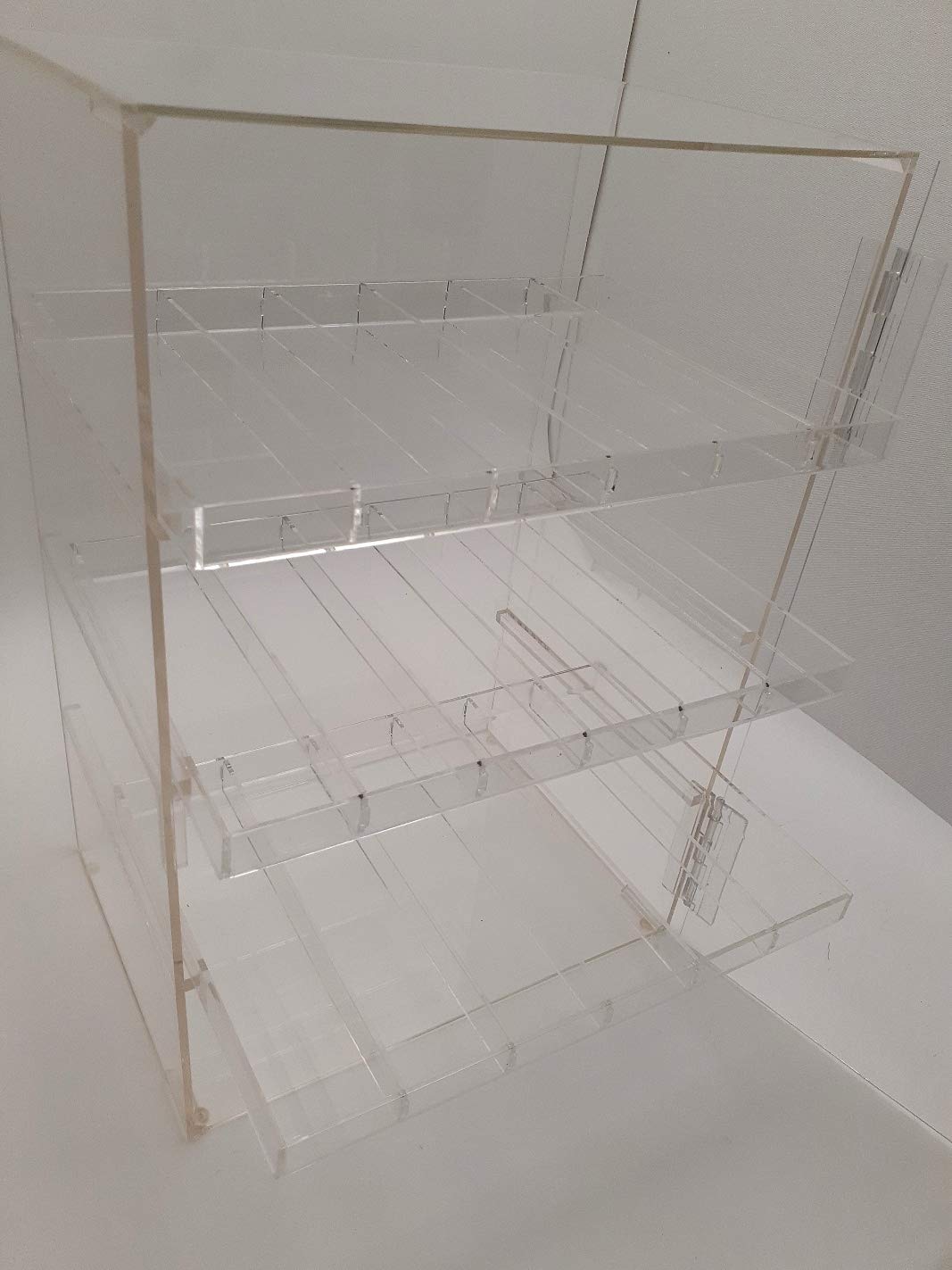 Lockable Vertical Clear Acrylic Display Case - 20
