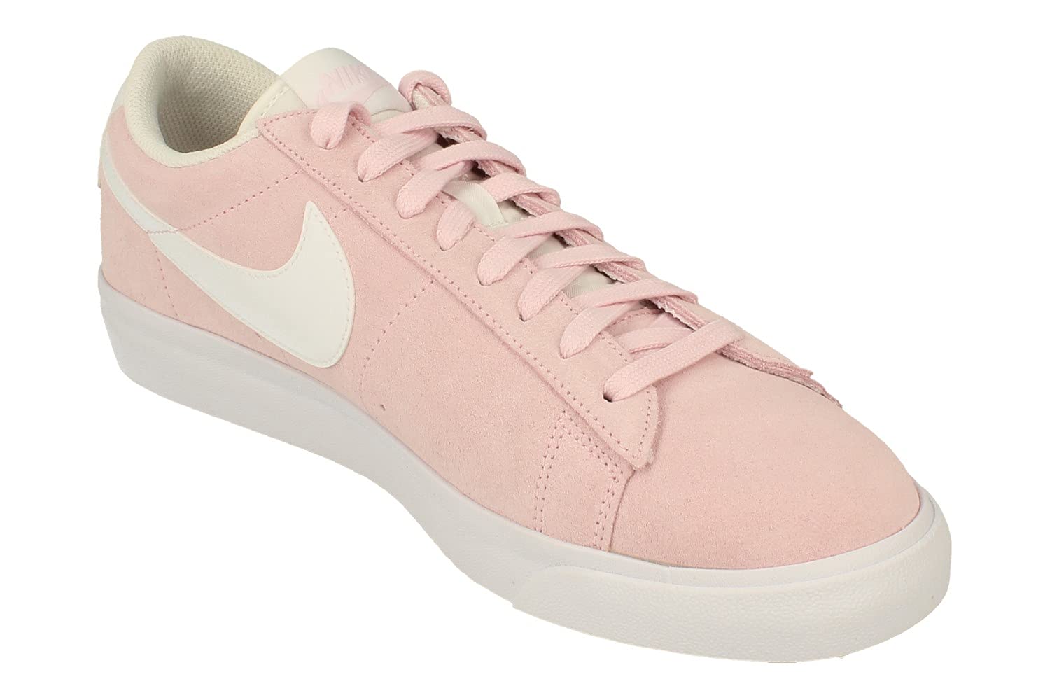 Nike Men's Basketball Shoes - High Performance Basketball Sneakers for Men - Lightweight & Breathable Court Shoes for Indoor/Outdoor Play - Perfect for Training, Games & Streetwear Fashion