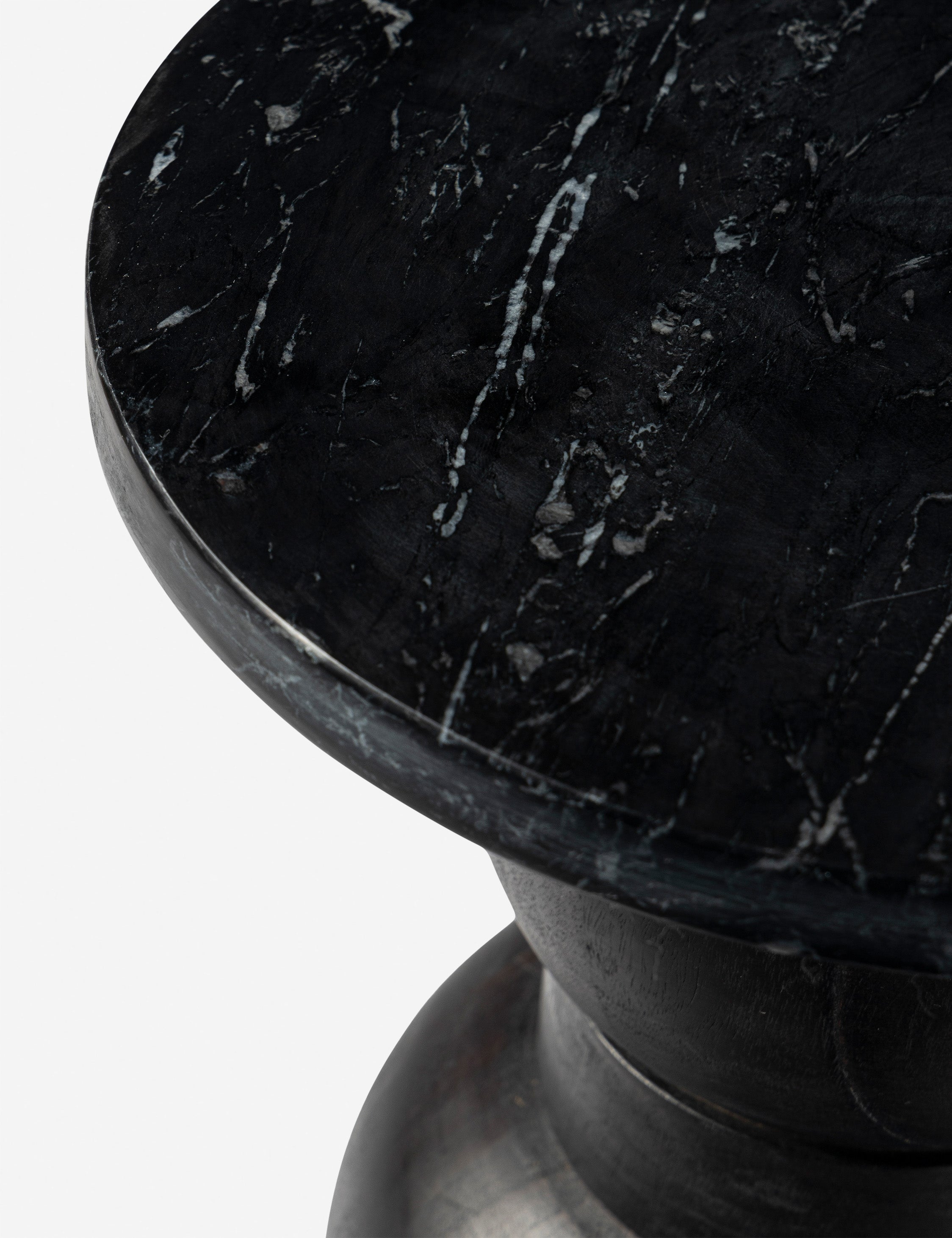 Belsham Round Side Table - Modern End Table for Living Room, Bedroom, or Office - Perfect for Coffee, Books, and Decor