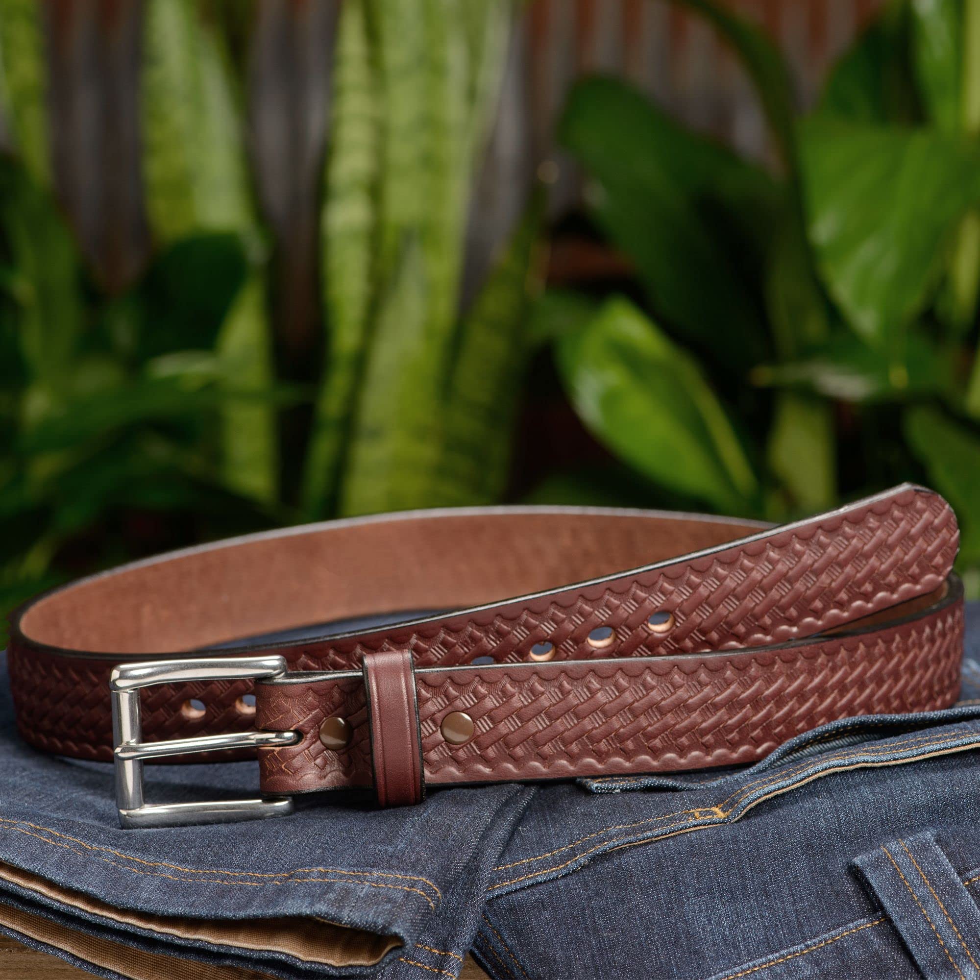 Premium Bullhide Leather Belt for Men - 1.50