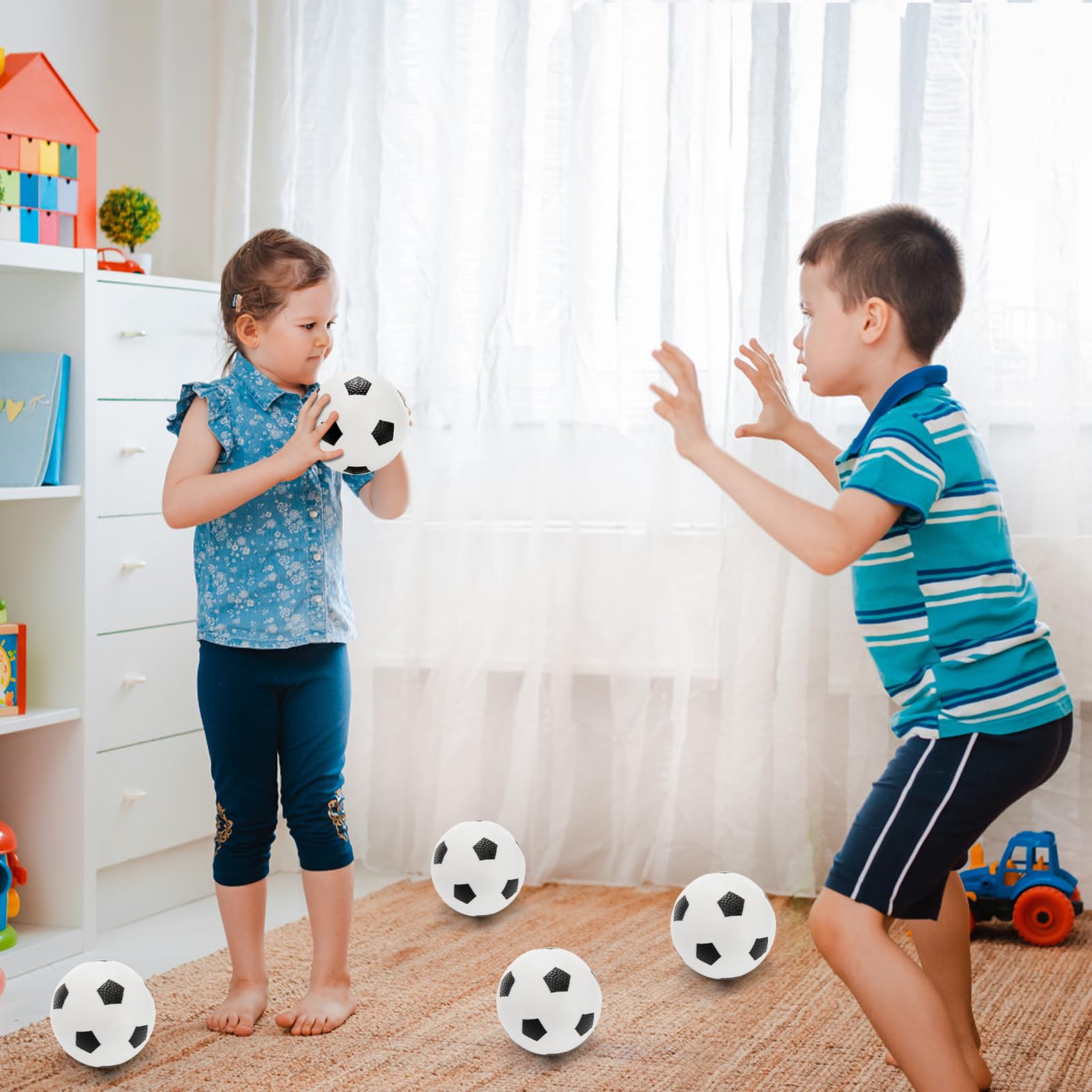 **Youeon 16-Pack 5.5 Inch Inflatable Soccer Balls for Kids & Adults - Includes Hand Pump, Perfect for Pool, Beach, Backyard Games, Parties & Summer Sports Gifts - Indoor & Outdoor Fun**