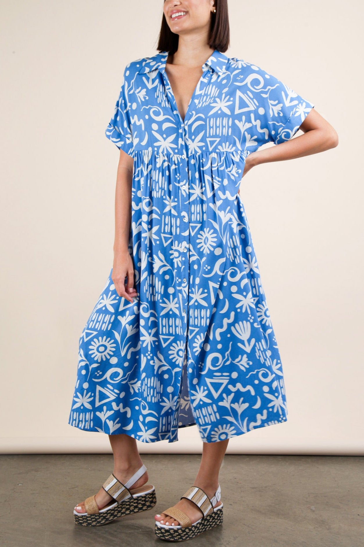 Taking Shape Midi Dress in Ocean Blue - Flowy Summer Dress for Women, Perfect for Beach Vacations, Date Nights & Casual Outings