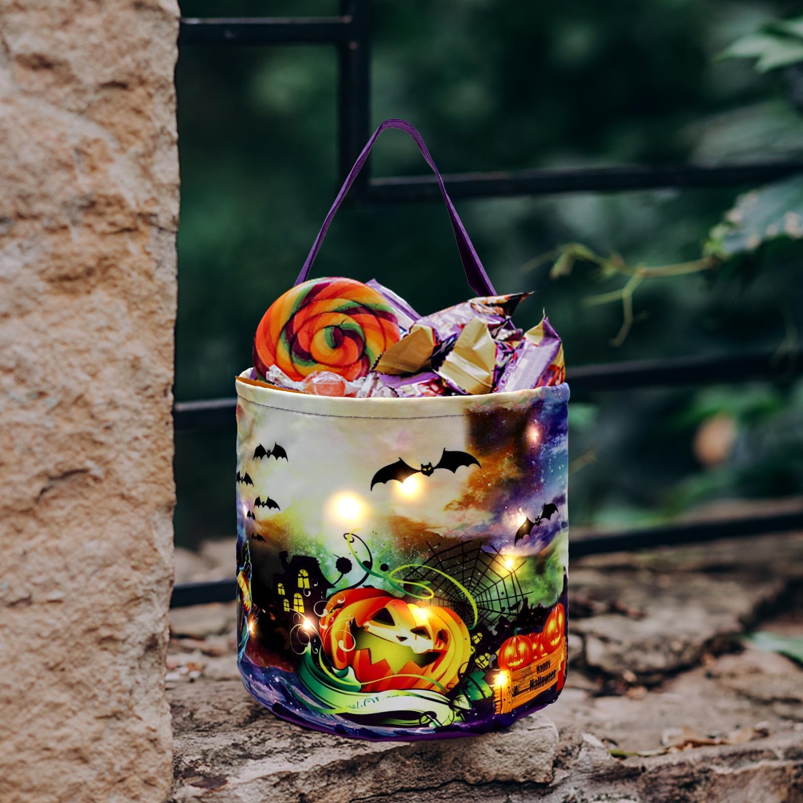 LED Light Up Halloween Trick or Treat Pumpkin Bucket - Collapsible Reusable Candy Basket for Kids, Fabric Gift Goody Bags - Perfect for Halloween Parties, Trick-or-Treating & Holiday Decor (Purple)