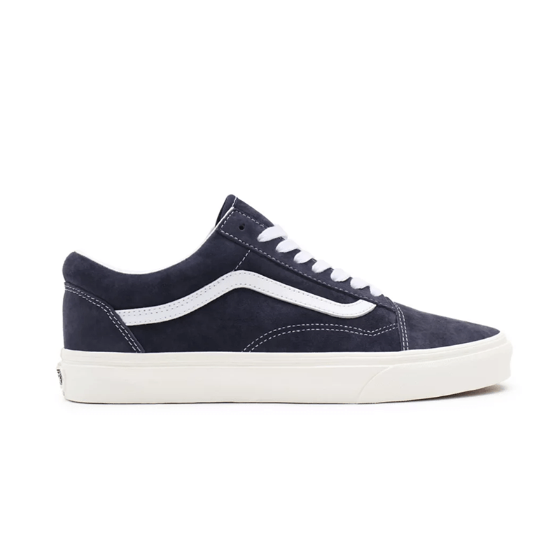 Vans Old Skool Unisex Skate Shoes - Classic Black & White Sneakers for Men & Women | Perfect for Streetwear, Skateboarding & Casual Outfits