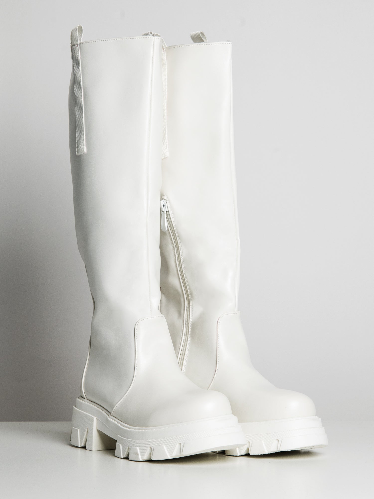 AZALEA WANG VALERIE Women's Fashion Boots - Clearance Sale | Stylish Ankle Boots for Casual Outfits, Office Wear & Night Out
