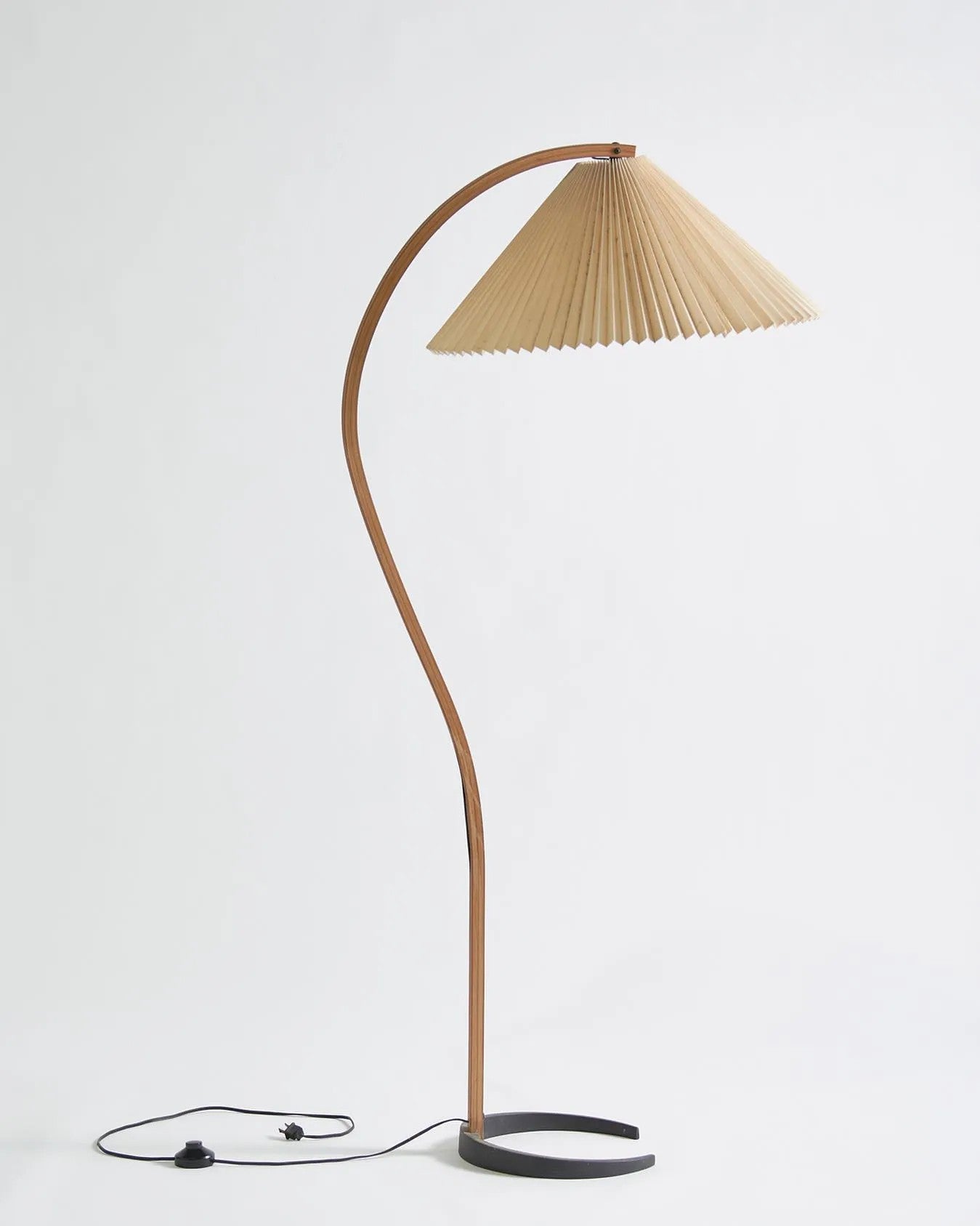 Modern Caprani Floor Lamp - Adjustable LED Standing Light for Living Room, Bedroom & Office - Warm White & Cool White Dimmable Lighting - Perfect for Reading, Relaxing & Decor