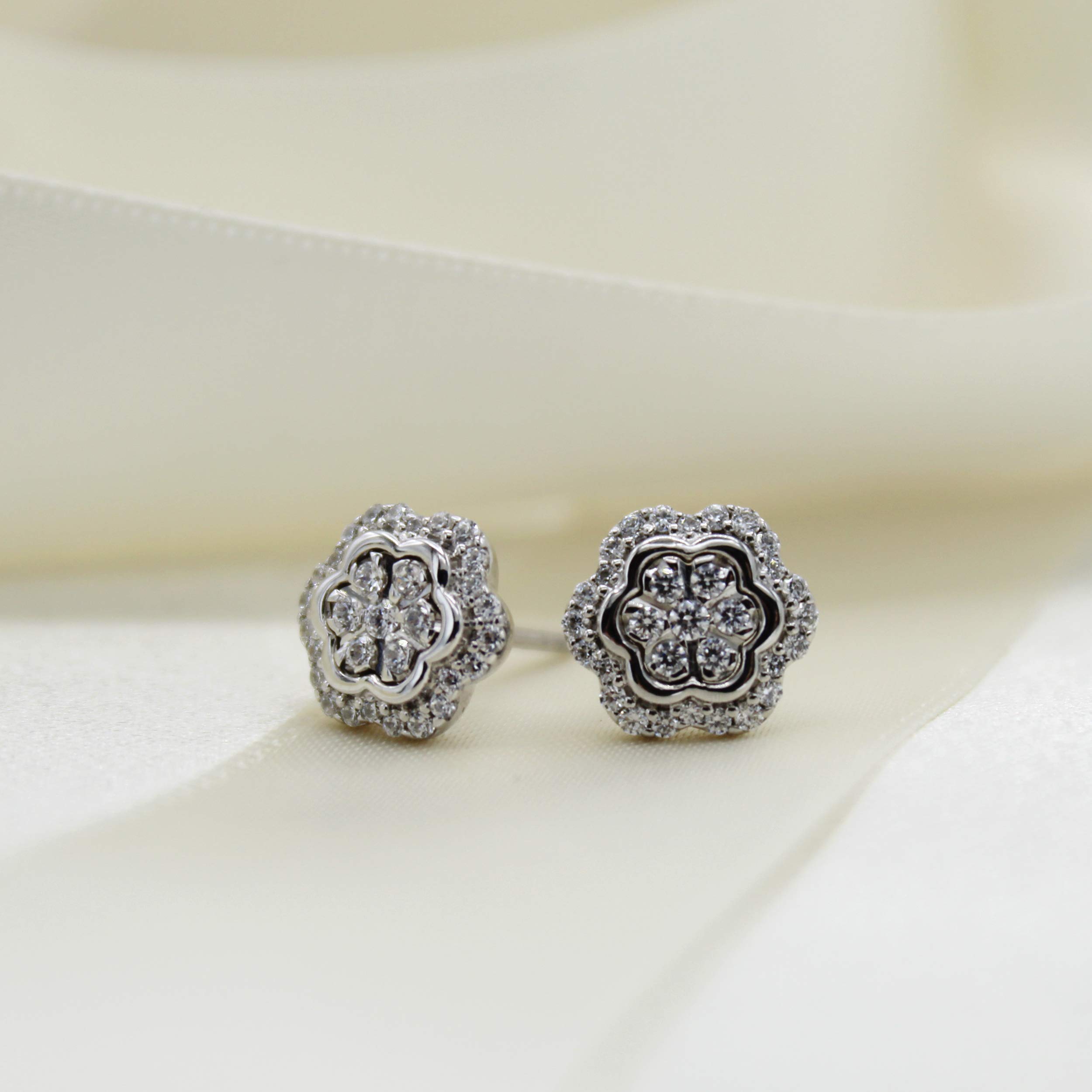 Women's Sterling Silver Floral Cluster Round Diamond Stud Earrings | 1/4 Cttw to 1/2 Cttw | Perfect for Weddings, Anniversaries & Special Occasions