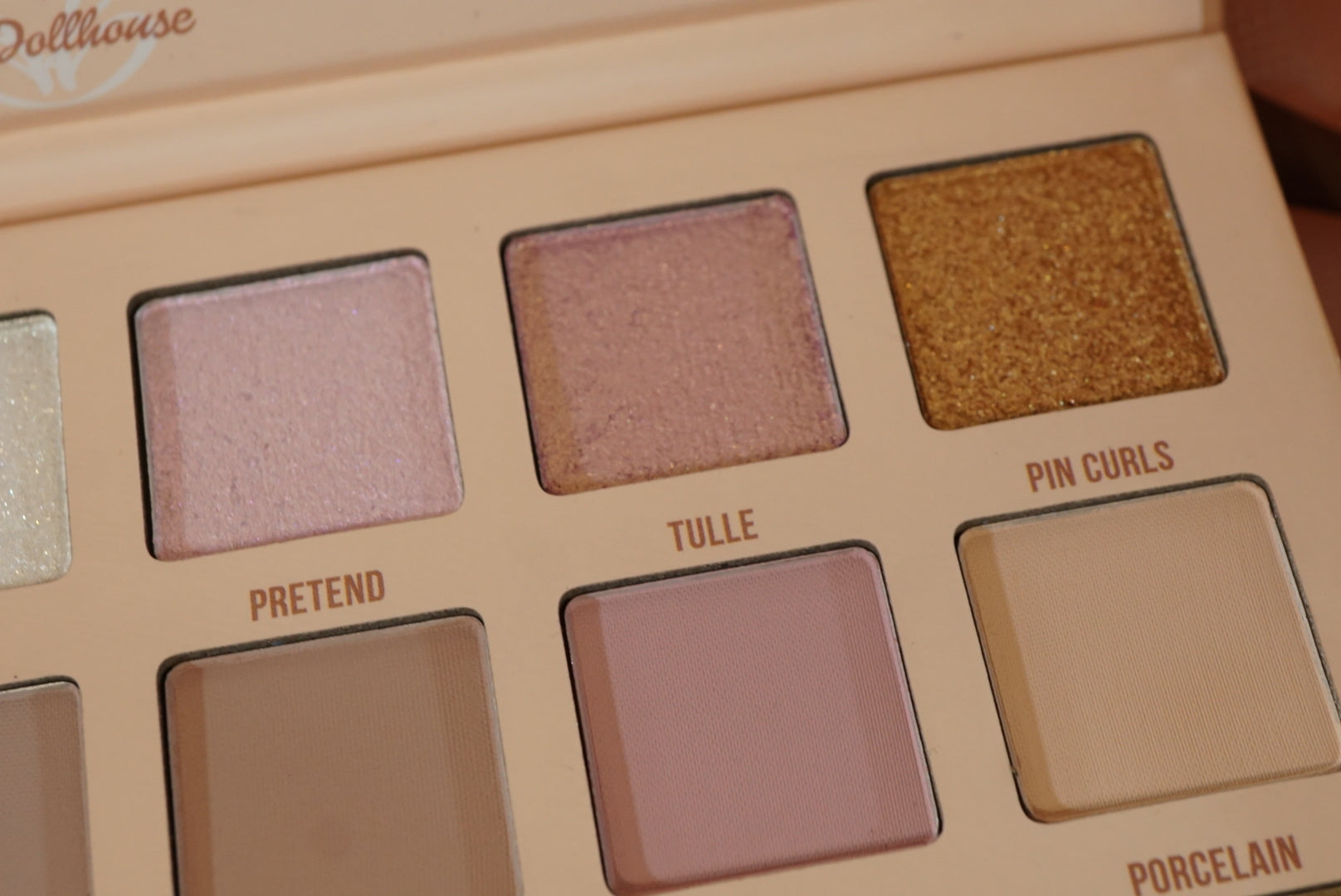 Best Dollhouse Eyeshadow Palette - 12 Highly Pigmented Matte & Shimmer Shades for Stunning Eye Makeup | Perfect for Day & Night Looks, Parties & Special Occasions