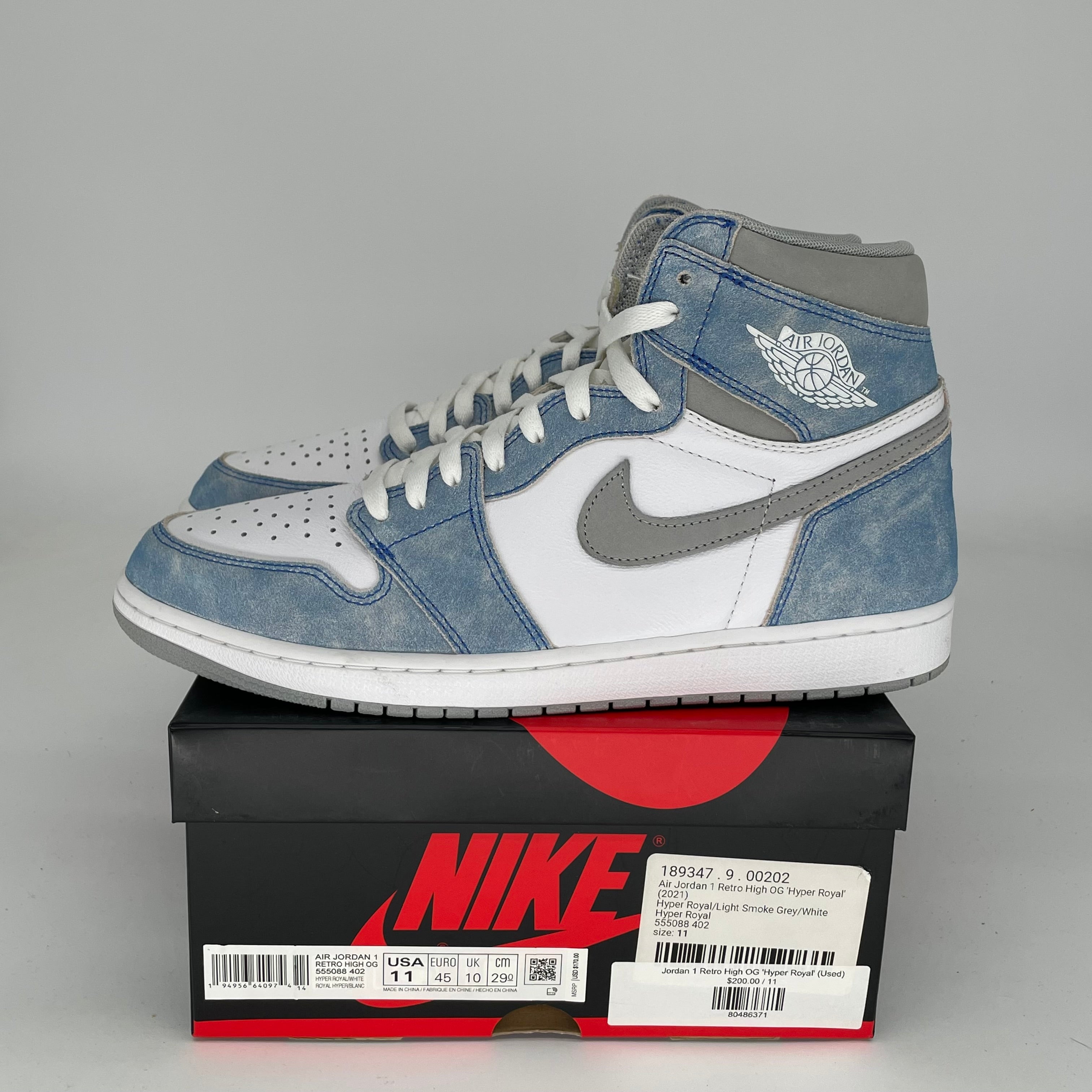 AIR JORDAN 1 HYPER ROYAL Men's Basketball Shoes Size 11 - 555088-402 | Retro High Tops for Streetwear & Sneaker Collection | Perfect for Casual Wear, Sports & Fashion Outfits