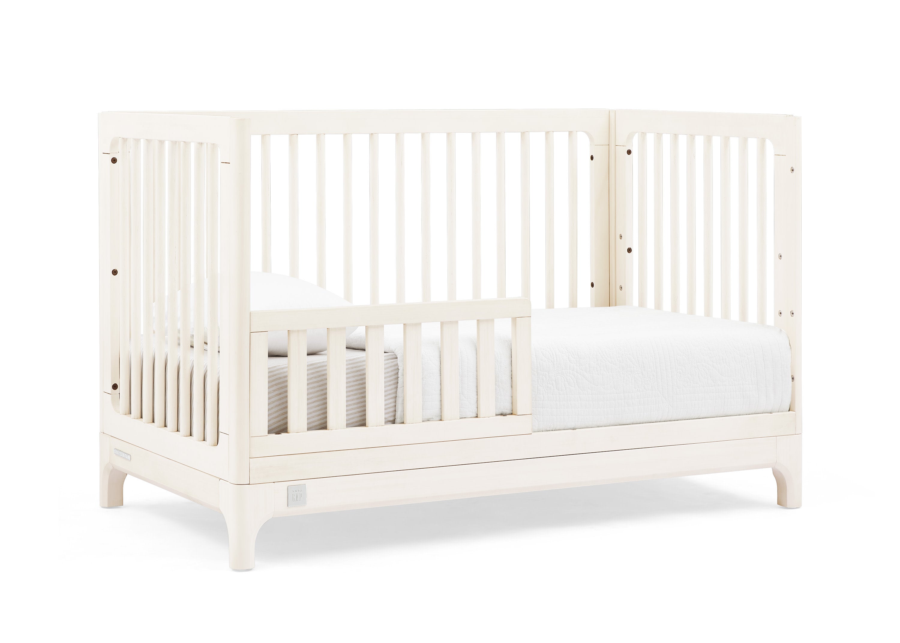 BabyGap Wren 4-in-1 Convertible Crib - Toddler Bed, Daybed & Full-Size Frame | Safe Nursery Furniture for Newborns & Kids | Perfect for Bedrooms, Daycare & Guest Rooms