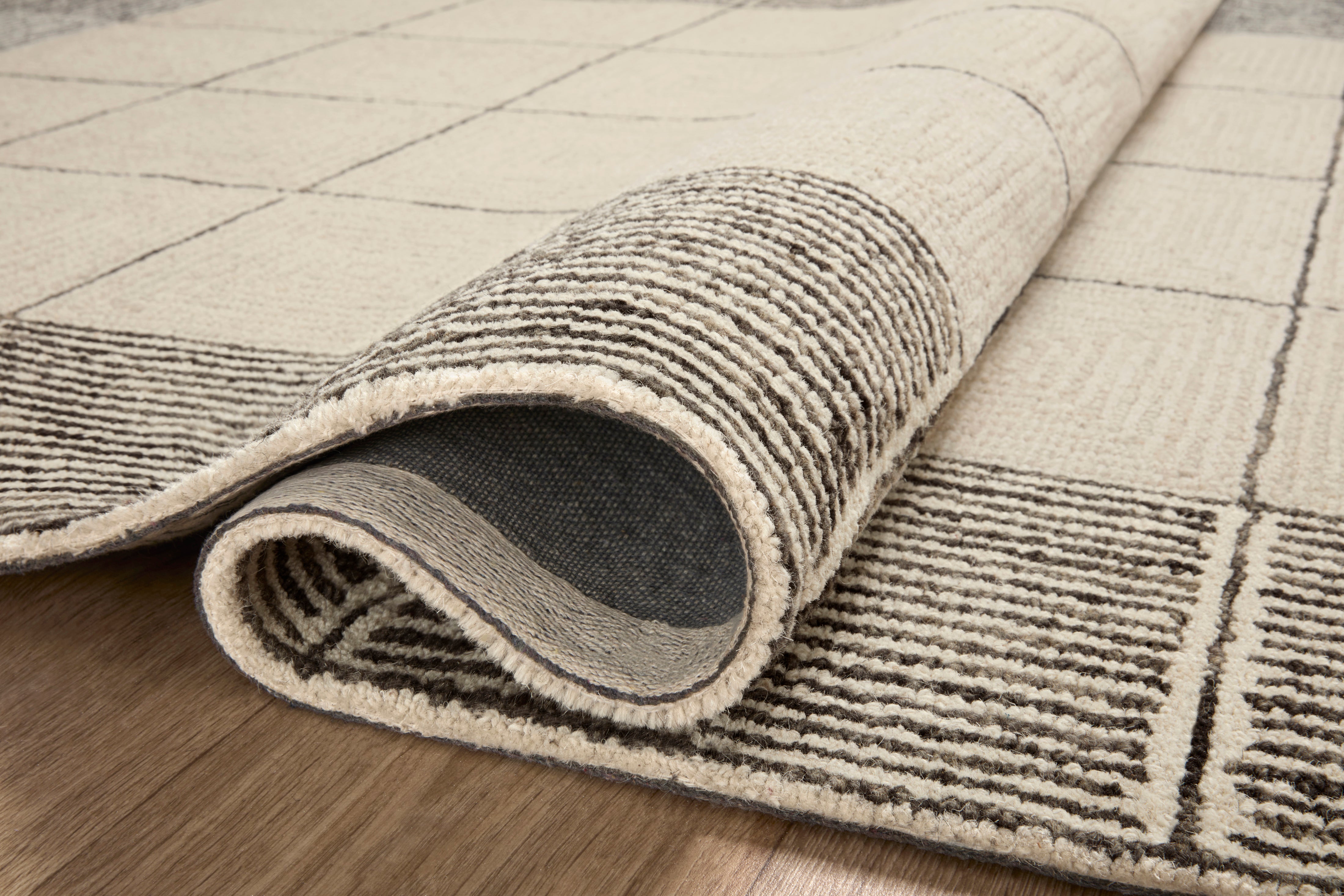 Francis Cream and Black Rug - Soft Modern Area Rug for Living Room, Bedroom, Office - Non-Slip Comfortable Home Decor
