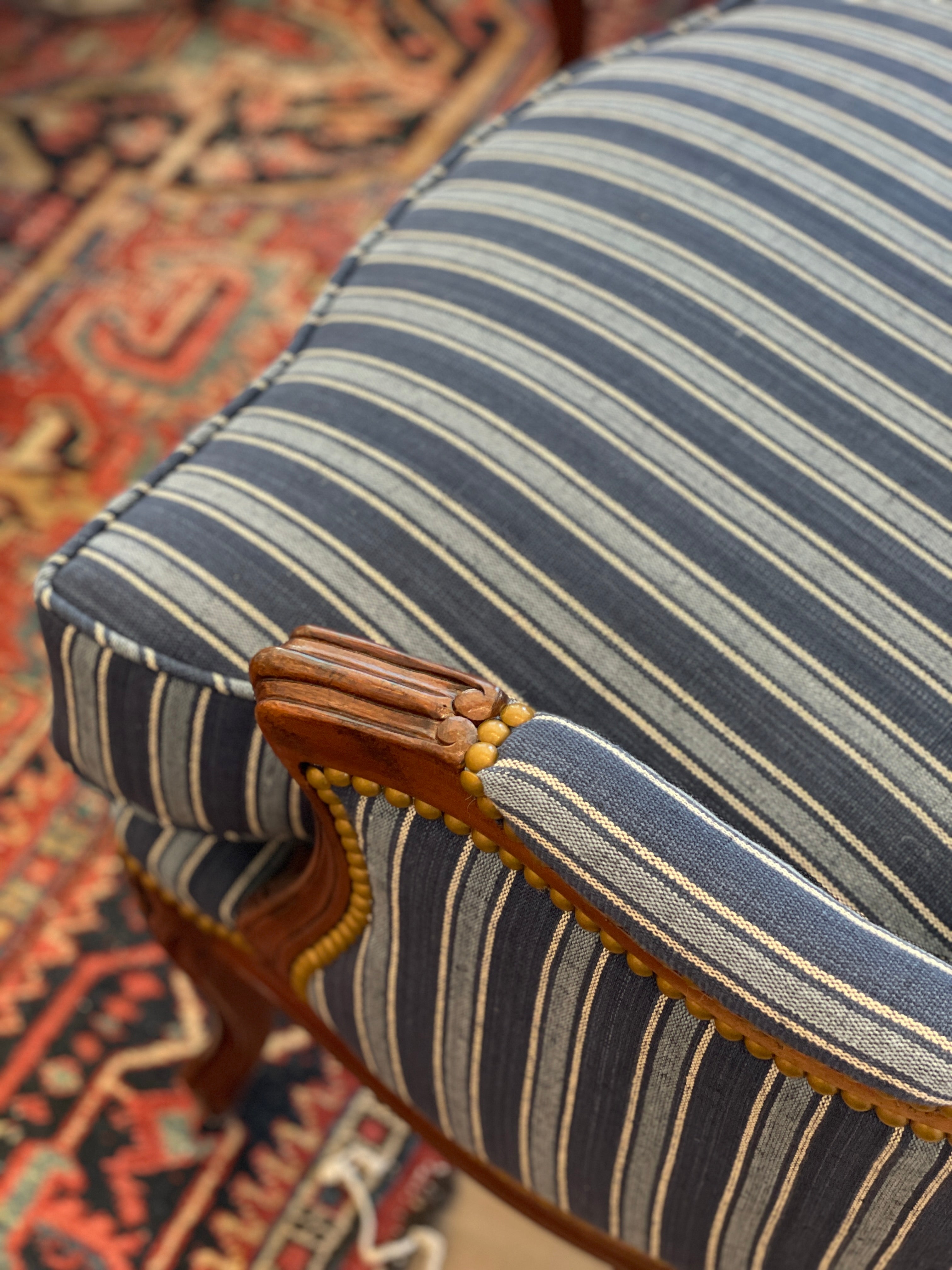St Germain Occasional Chair - Elegant Accent Chair for Living Room, Bedroom & Office - Perfect for Reading Nook, Guest Seating & Home Decor