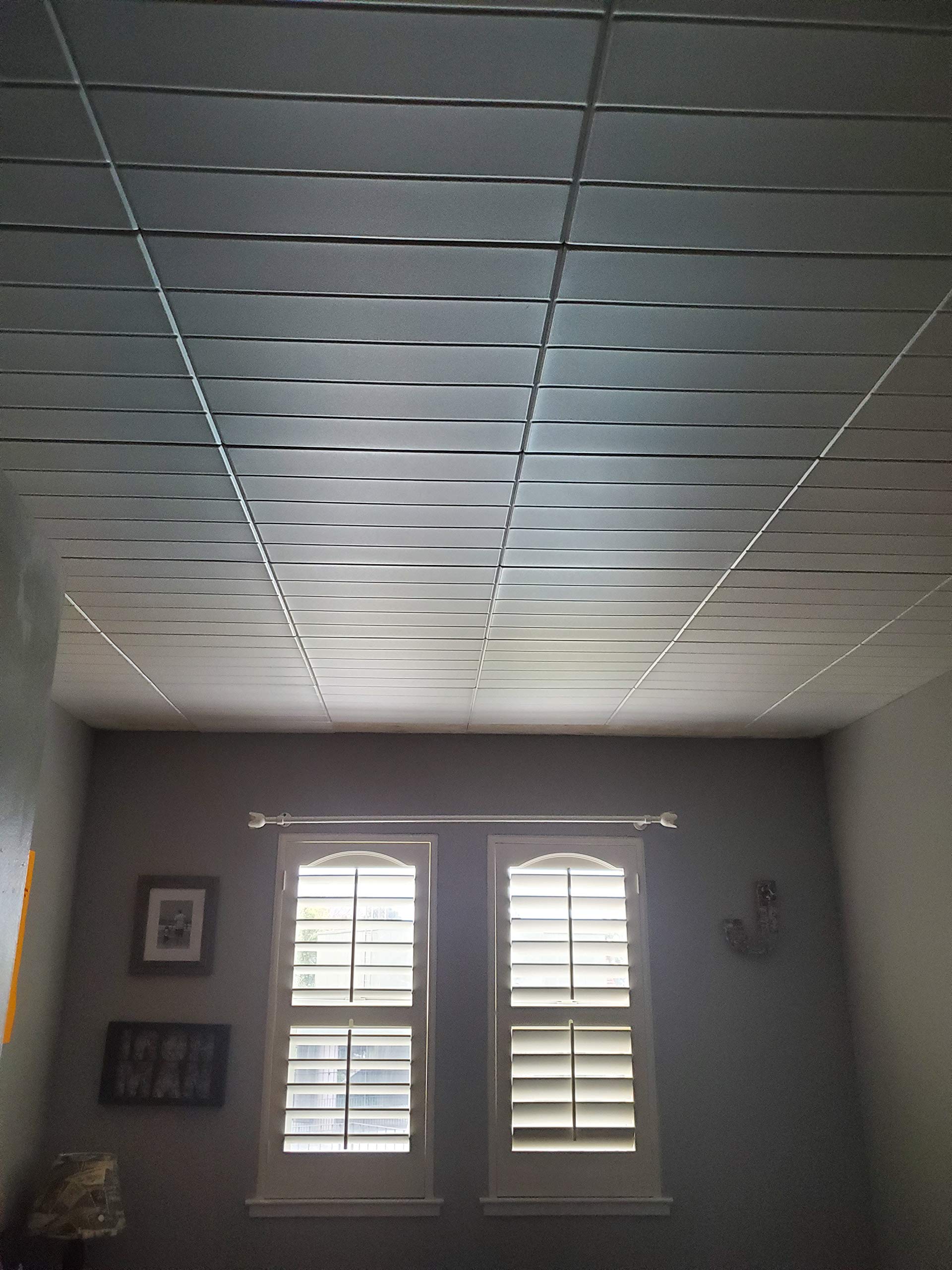 A La Maison R104 Bead Board Foam Glue-Up Ceiling Tiles - 96 Pack (256 sq ft Coverage) - White Textured Ceiling Panels for Easy Installation - Perfect for Home Renovation, Basement & Commercial Spaces