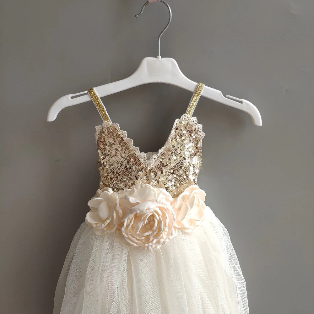 Elegant Ballerina with Floral Accents - Perfect for Home Decor, Gift Giving, and Ballet Enthusiasts