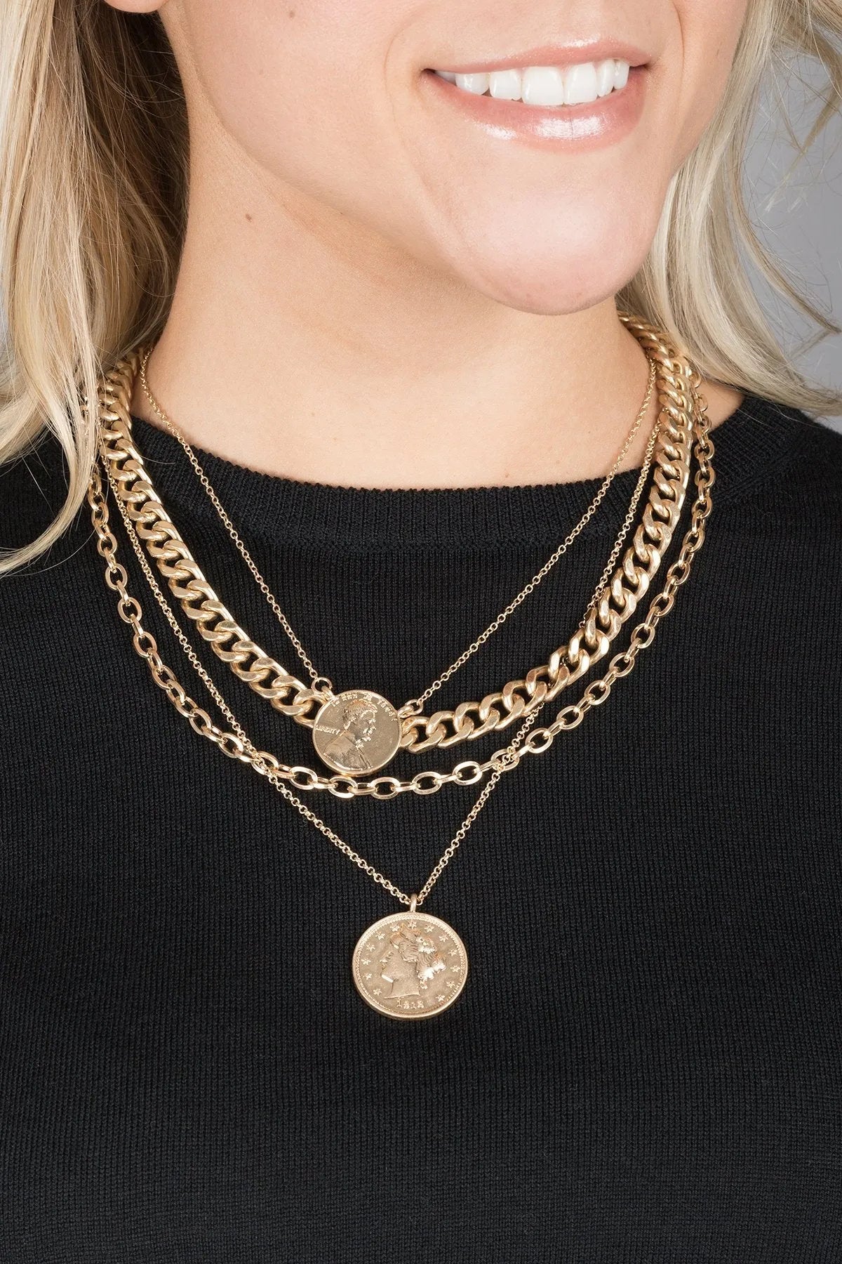 Layered Chain Coin Necklace for Women - Vintage Gold Silver Pendant Necklace Jewelry - Perfect for Casual Wear, Parties & Gifts