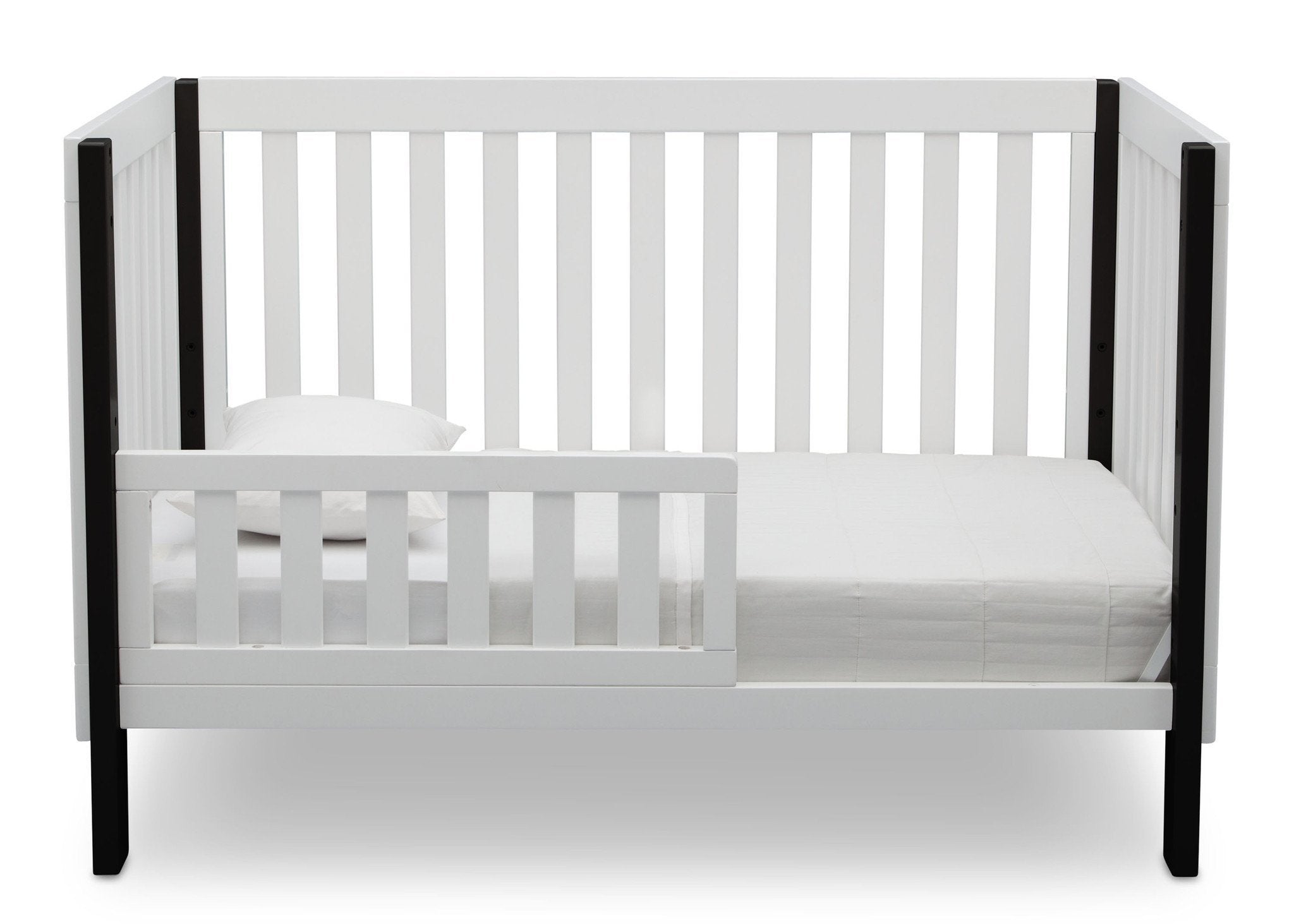 Bellevue 3-in-1 Convertible Baby Crib with Toddler Rail - White Nursery Furniture for Newborn to Toddler | Perfect for Bedroom, Daycare & Nursery Decor