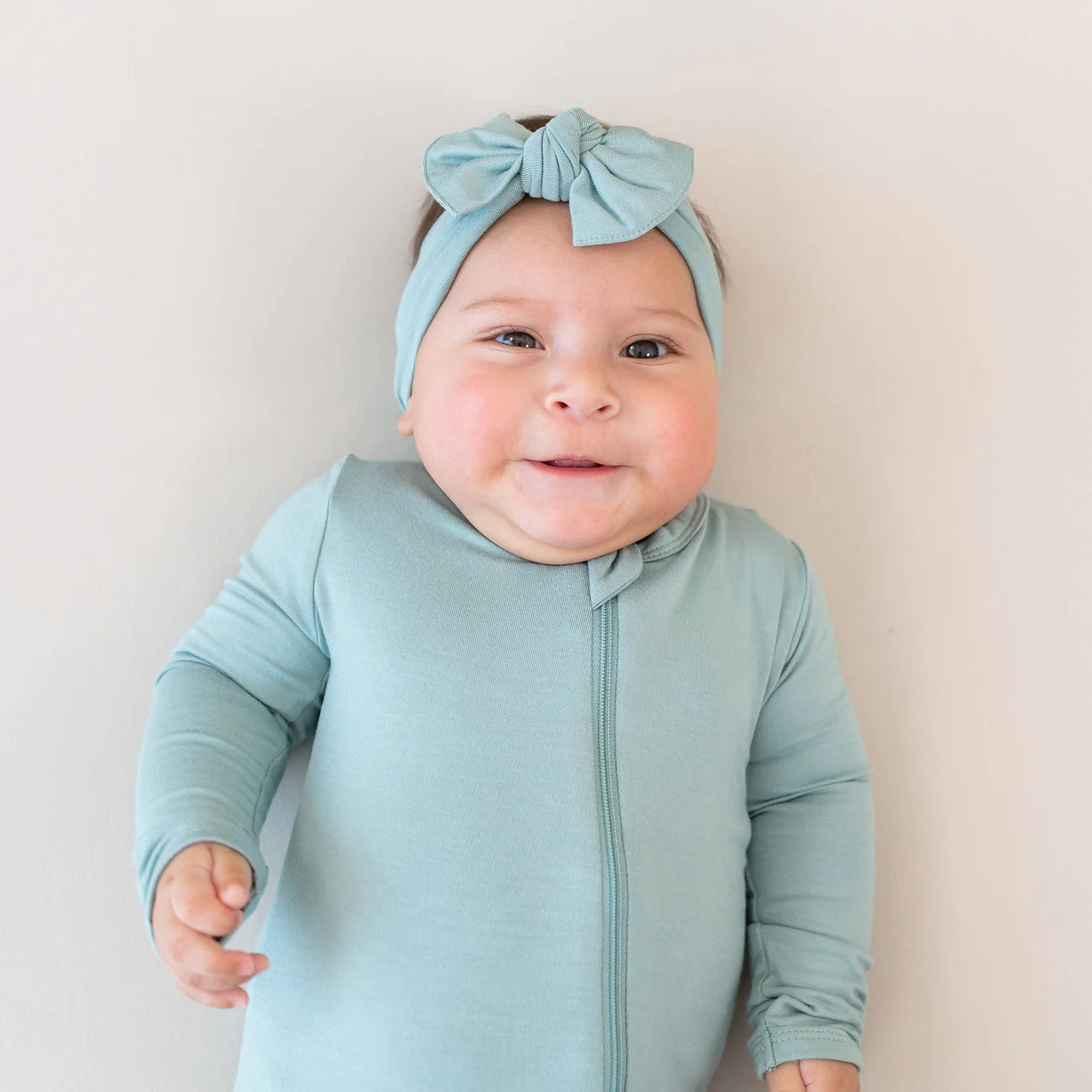 Zippered Footie Pajamas for Babies & Toddlers - Soft & Cozy Glacier Blue Sleepwear - Perfect for Nursery, Bedtime & Winter Comfort