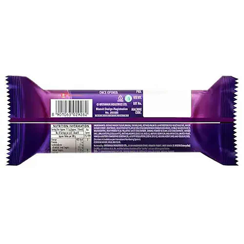 Britannia Treat Naughty Jim Jam Sandwich Biscuits 3.24oz (92g) - Pack of 6 - Delicious Grocery Cookies for Breakfast, Tea Time & Snacking - Perfect for Office, School Lunchboxes & Family Gatherings