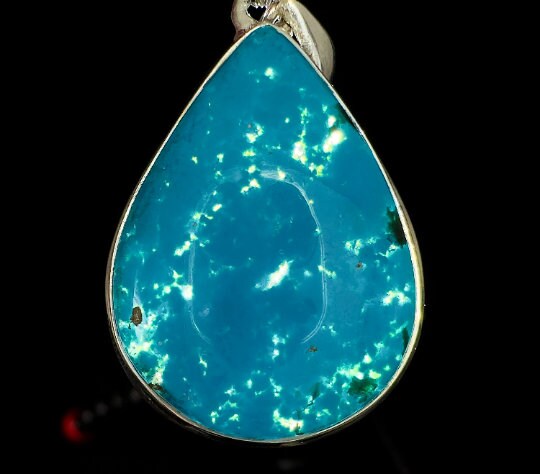 CHRYSOCOLLA Crystal Pendant Necklace - Natural Gem Silica & Blue Chalcedony Stone in Sterling Silver Teardrop Setting - Spiritual Healing Jewelry for Meditation, Energy Balancing & Chakra Alignment