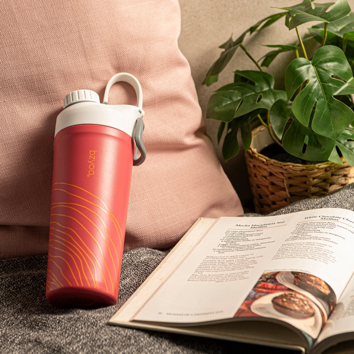 26oz Stainless Steel Double Wall Insulated Tumbler with Lid - Leakproof & Sweatproof, Organica Red - Perfect for Coffee, Tea, Cold Drinks at Home, Office or Travel