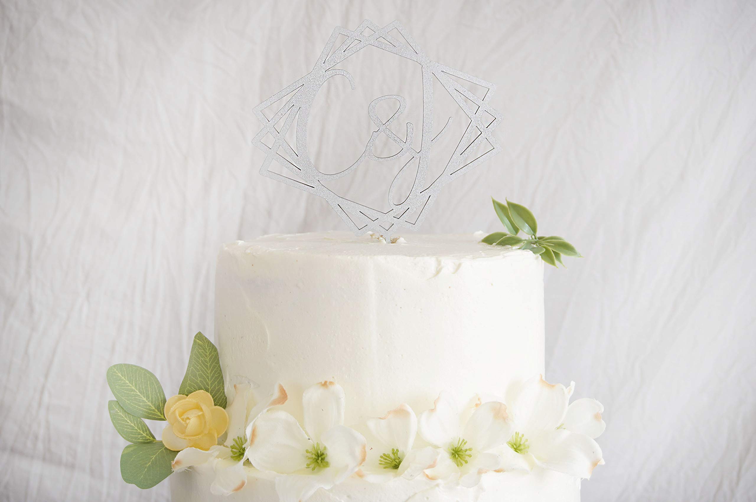 Custom Geometric Wedding Cake Topper with Initials - Elegant Anniversary Cake Decoration for Weddings, Anniversaries & Special Celebrations