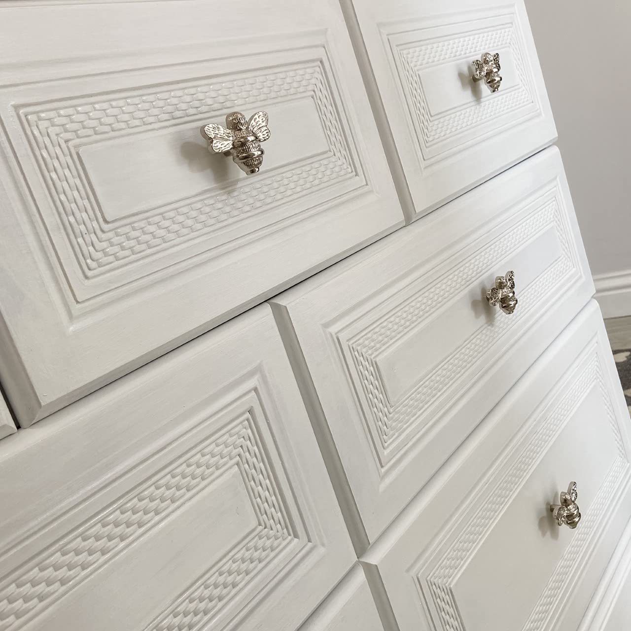 Brass Bumble Bee Drawer Knobs (6-Pack) - Vintage Bee Cabinet Handles for Cupboards, Doors & Drawers - Nickel Silver Finish - Perfect for Farmhouse, Cottage & Kids Room Decor