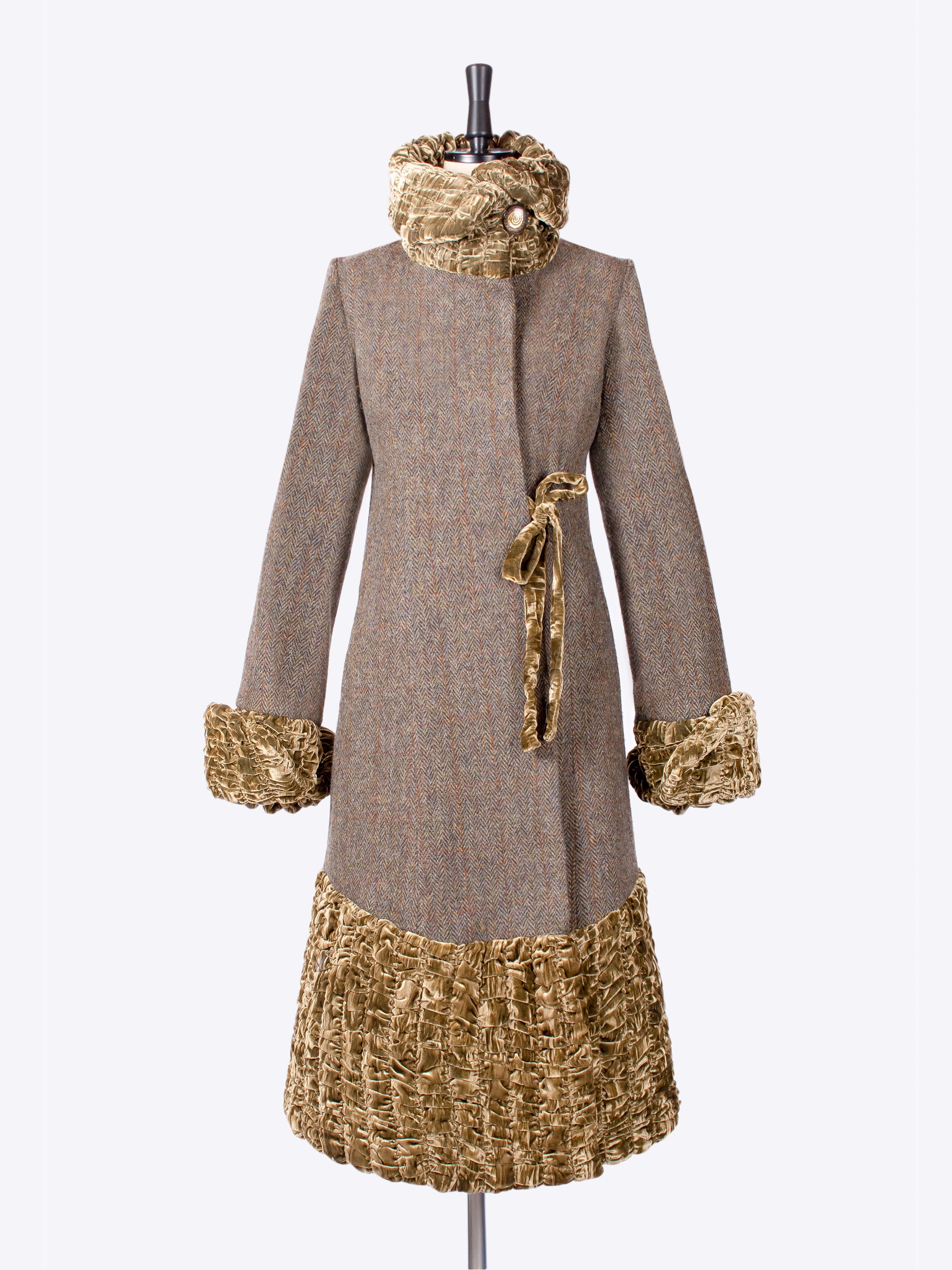 Stylish 20s Coat in Moss Green - Vintage-Inspired Outerwear for Women | Perfect for Fall, Winter & Special Occasions