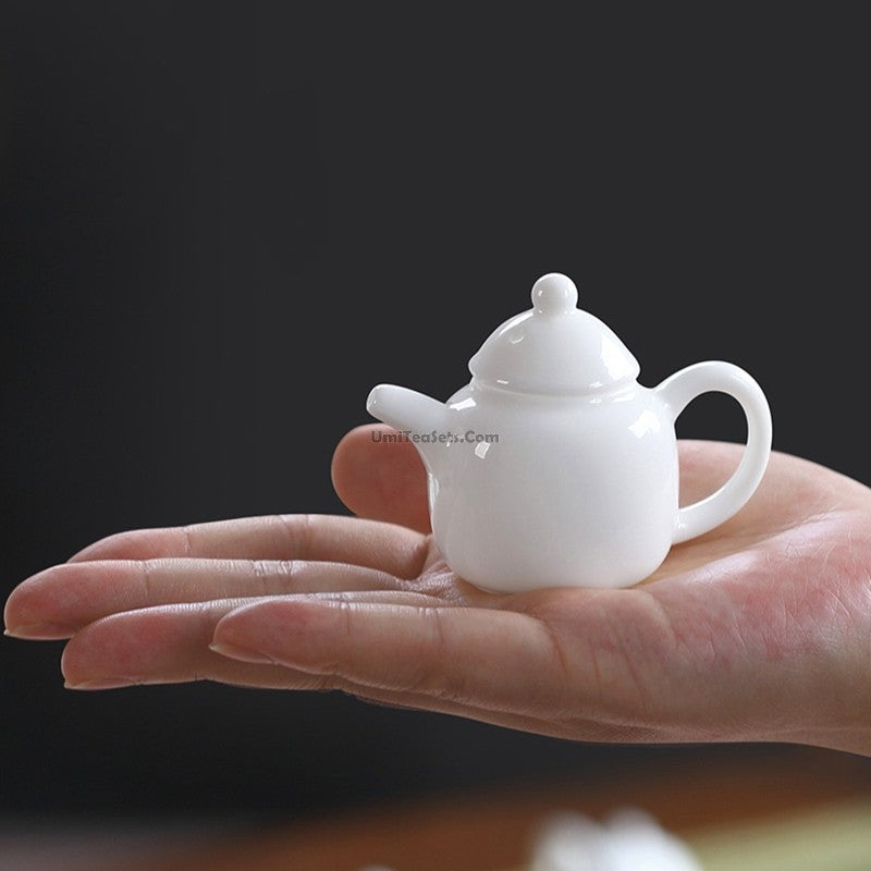 Premium White Porcelain Mini Teapot - 8oz Small Ceramic Teapot with Stainless Steel Infuser, Perfect for Loose Leaf Tea, Japanese Tea Ceremony, or Gift Giving - Elegant Home & Office Tea Accessories
