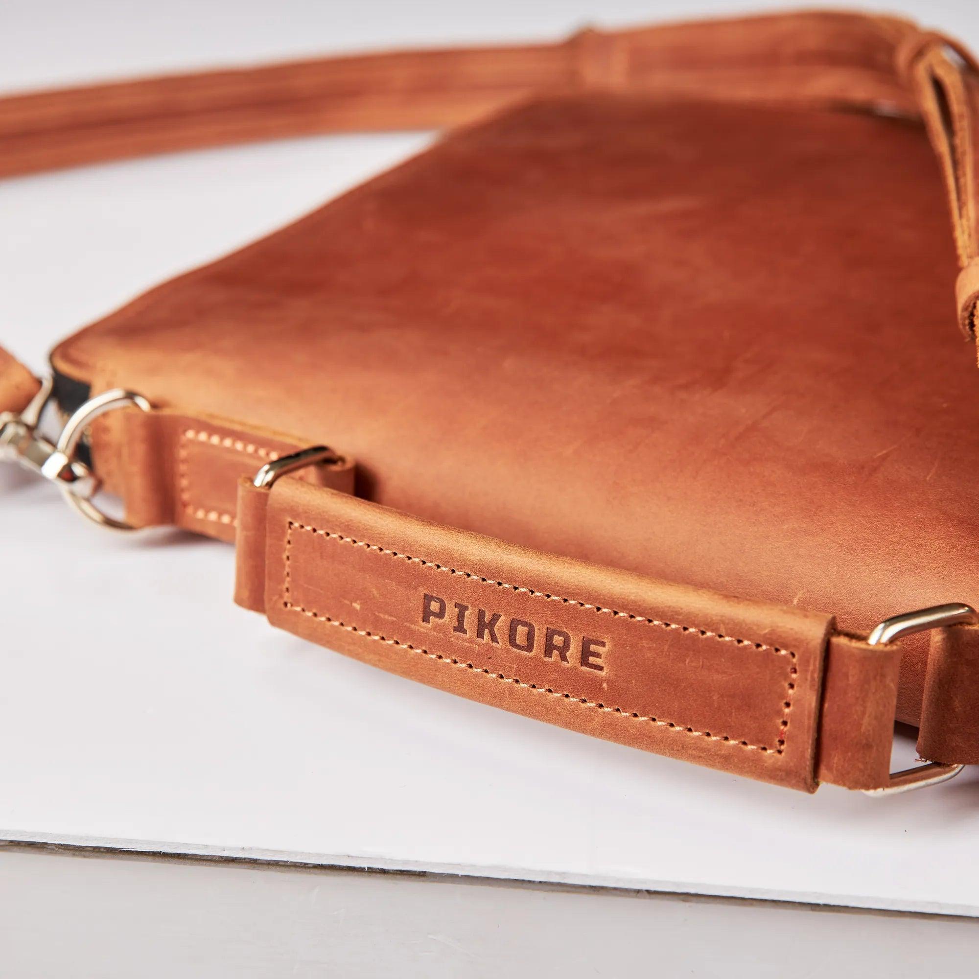 Premium Zippered Padfolio Bag - Professional Leather Portfolio with Notepad Holder for Business, Meetings & Office Use - Ideal for Executives, Students & Professionals