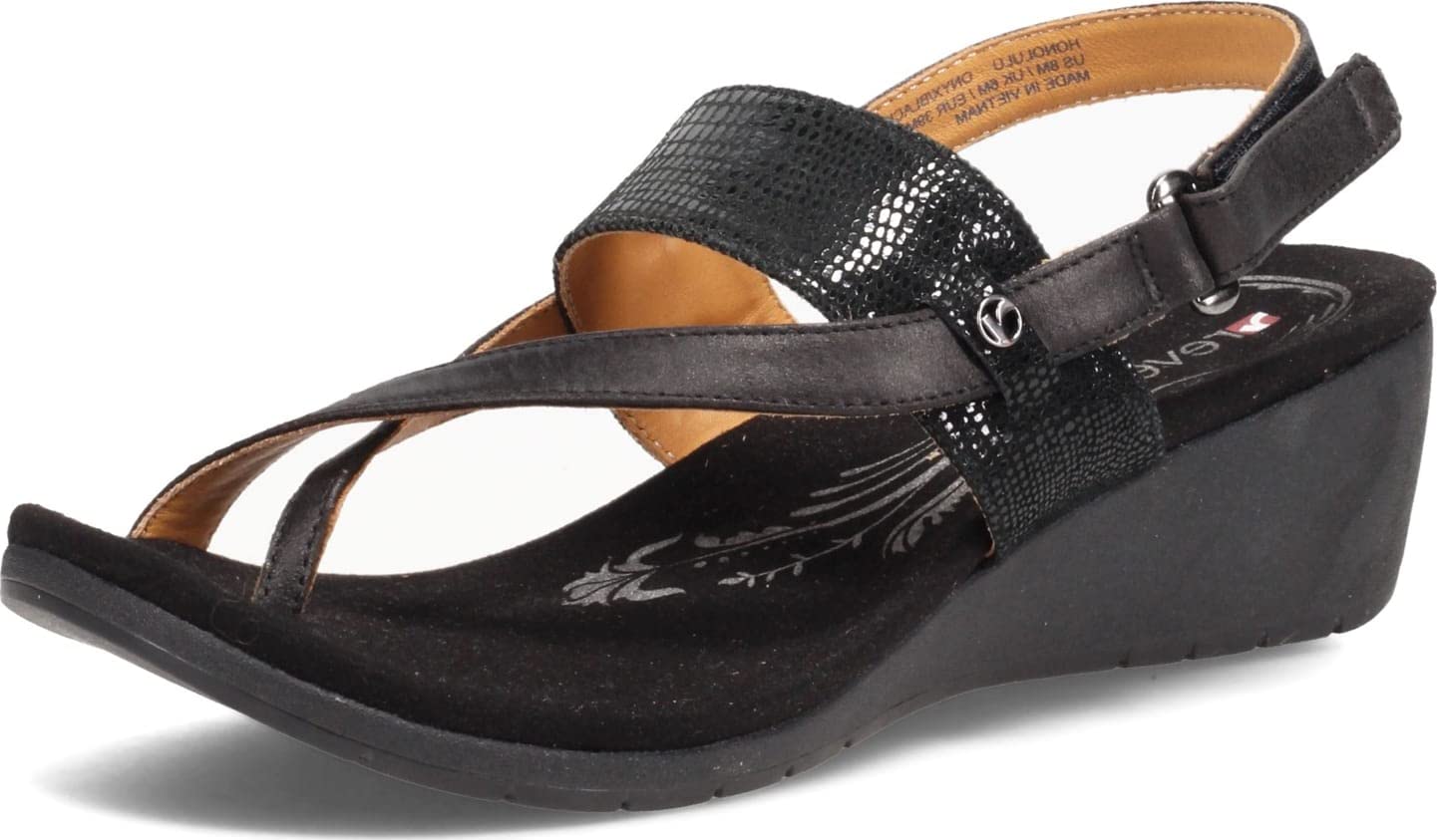 **Revere Women's Honolulu Leather Sandals – Comfortable & Stylish Flip Flops for Beach, Travel & Casual Wear**