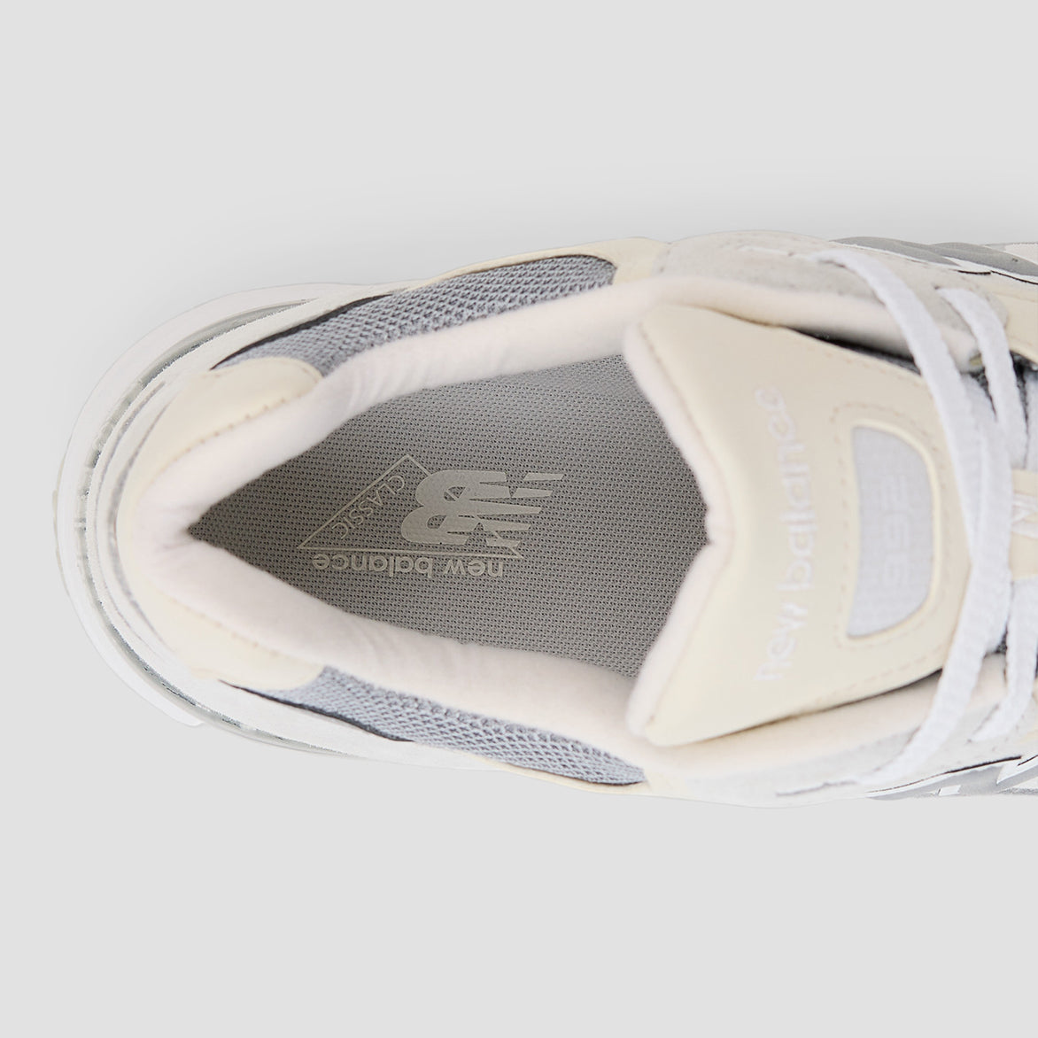 Original 992 MADE IN USA NIMBUS CLOUG   Optimized Title:   **992 Nimbus Cloud Sneakers - Made in USA | Premium Comfort & Style for Men & Women | Perfect for Running, Walking & Casual Wear**