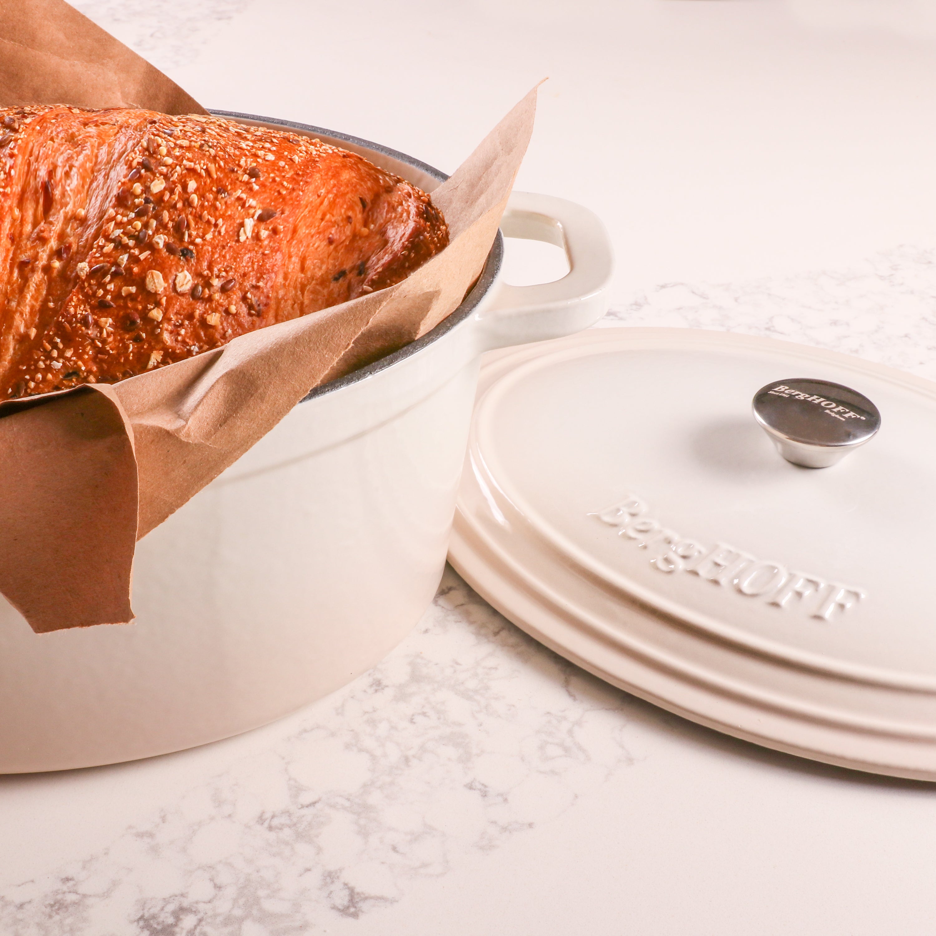 BergHOFF Neo 5-Piece Cast Iron Dutch Oven Set with 10-Inch Fry Pan, 3-Quart & 5-Quart, Meringue Color - Perfect for Braising, Stewing, Baking & Camping Cooking