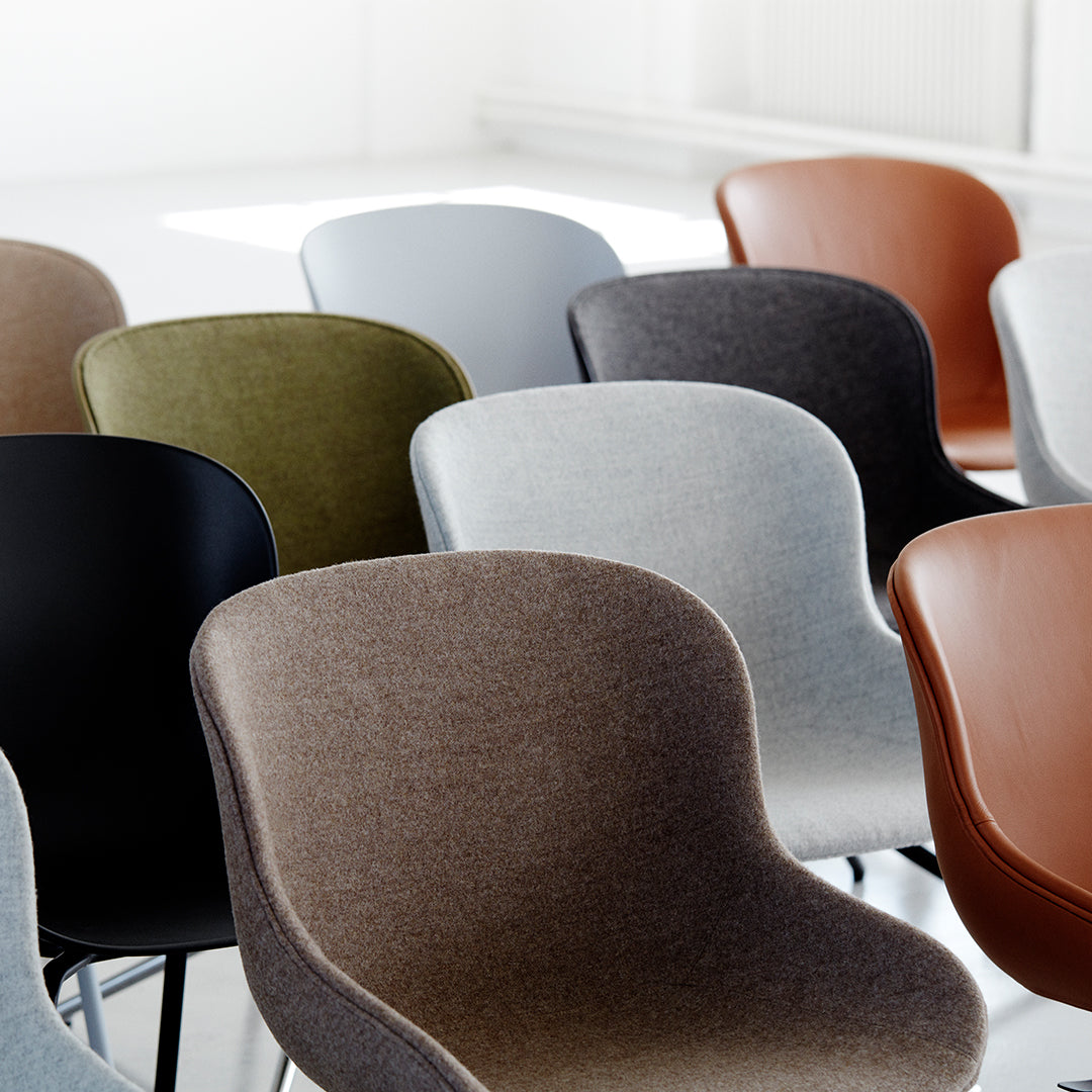 Stylish Hyg Side Chair with Steel 4 Legs & Upholstered Seat - Perfect for Dining Room, Office or Living Room Decor