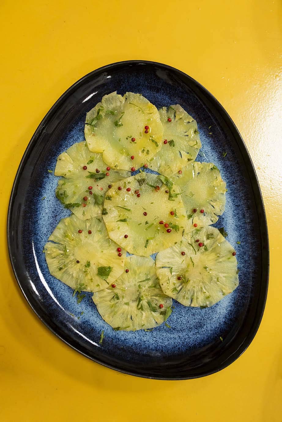 Floral Scented Dessert Plates & Salad Plates Set of 6 - Casa Alegre Elegant Dinnerware for Parties, Weddings & Home Decor