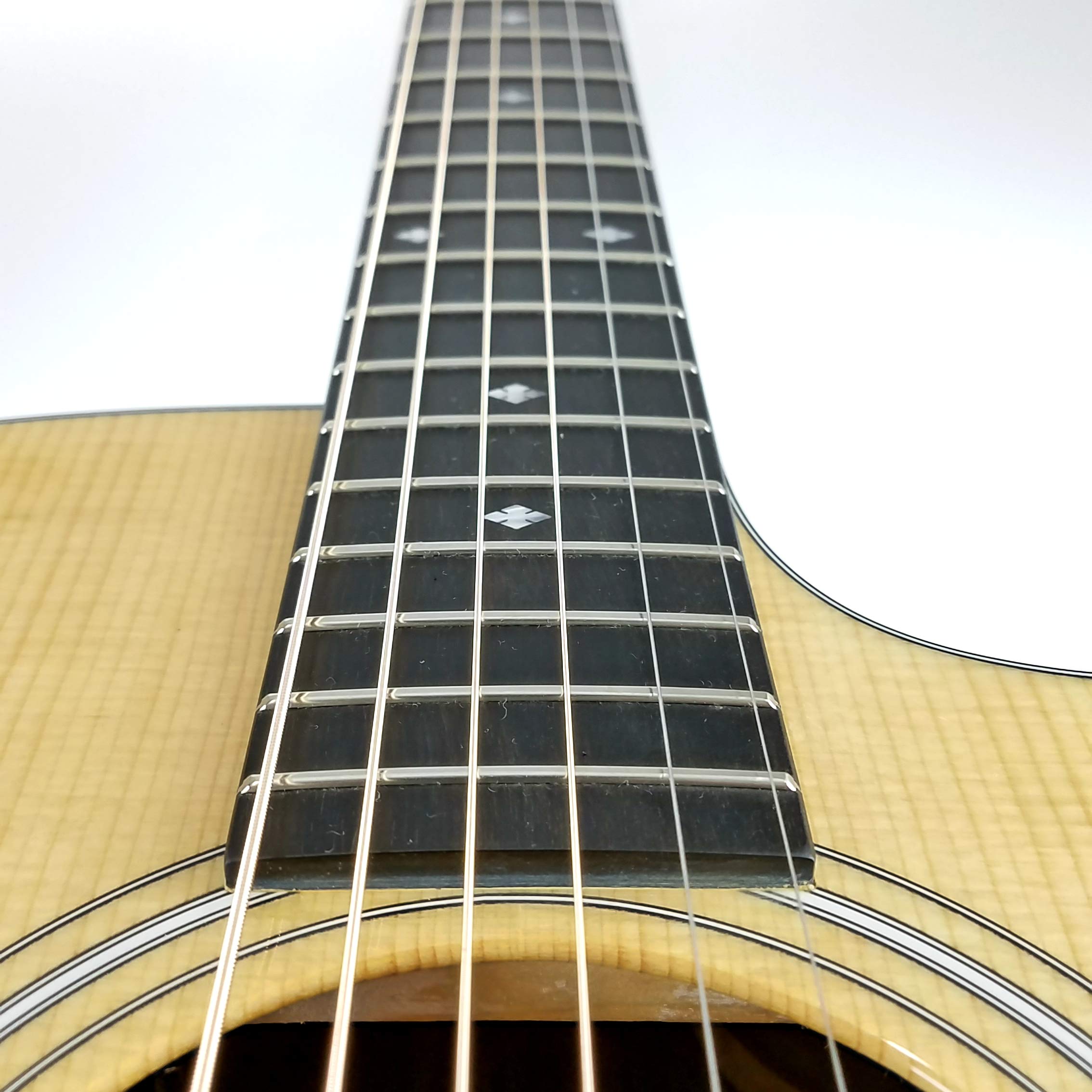 GHS Strings Thin Core Phosphor Bronze Acoustic Guitar Strings - Extra Light 11-46 Gauge (TCB-XL) | Warm Balanced Tone for Fingerstyle & Strumming | Perfect for Beginners & Professional Musicians
